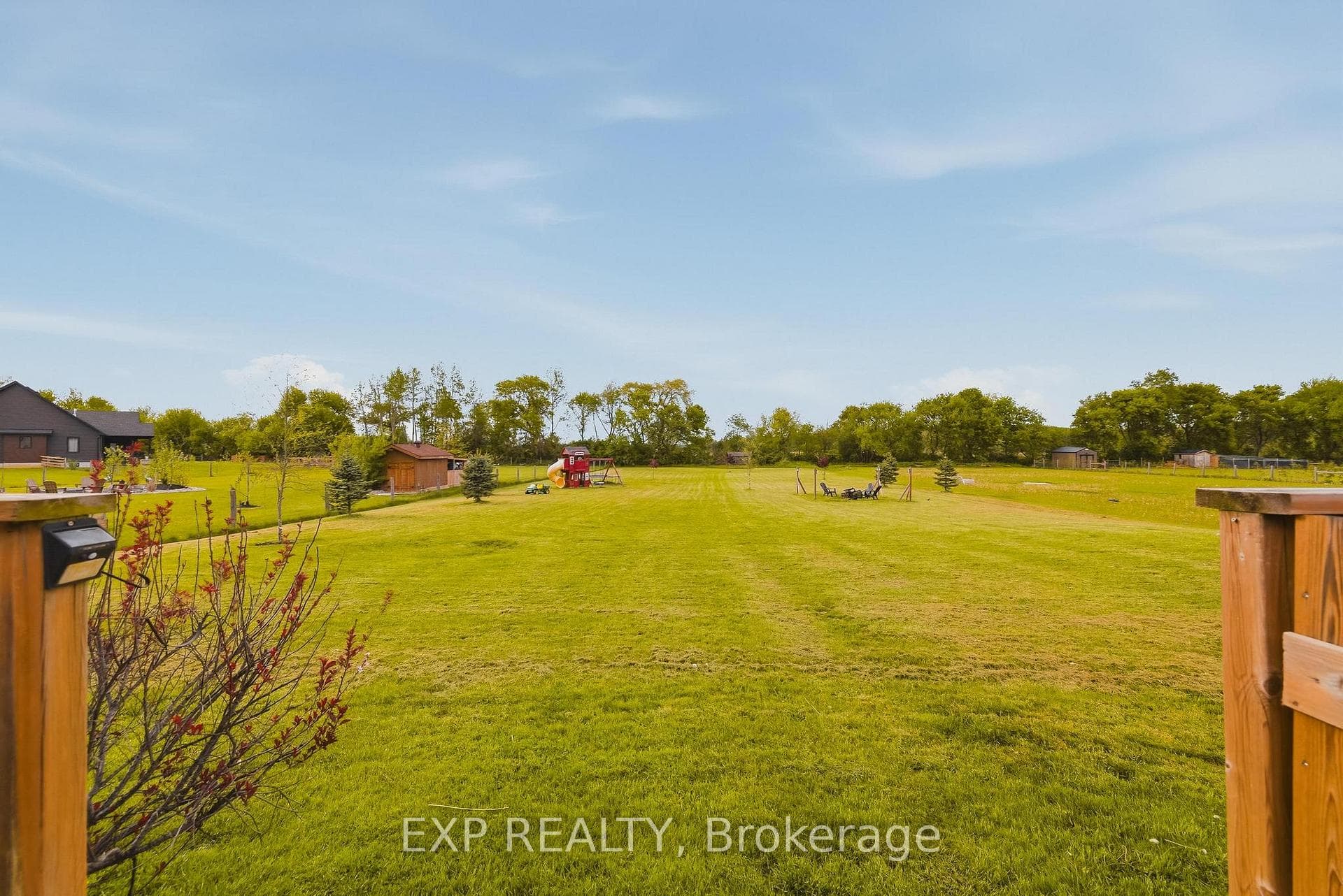 236 Burford Delhi Townline Road photo 39