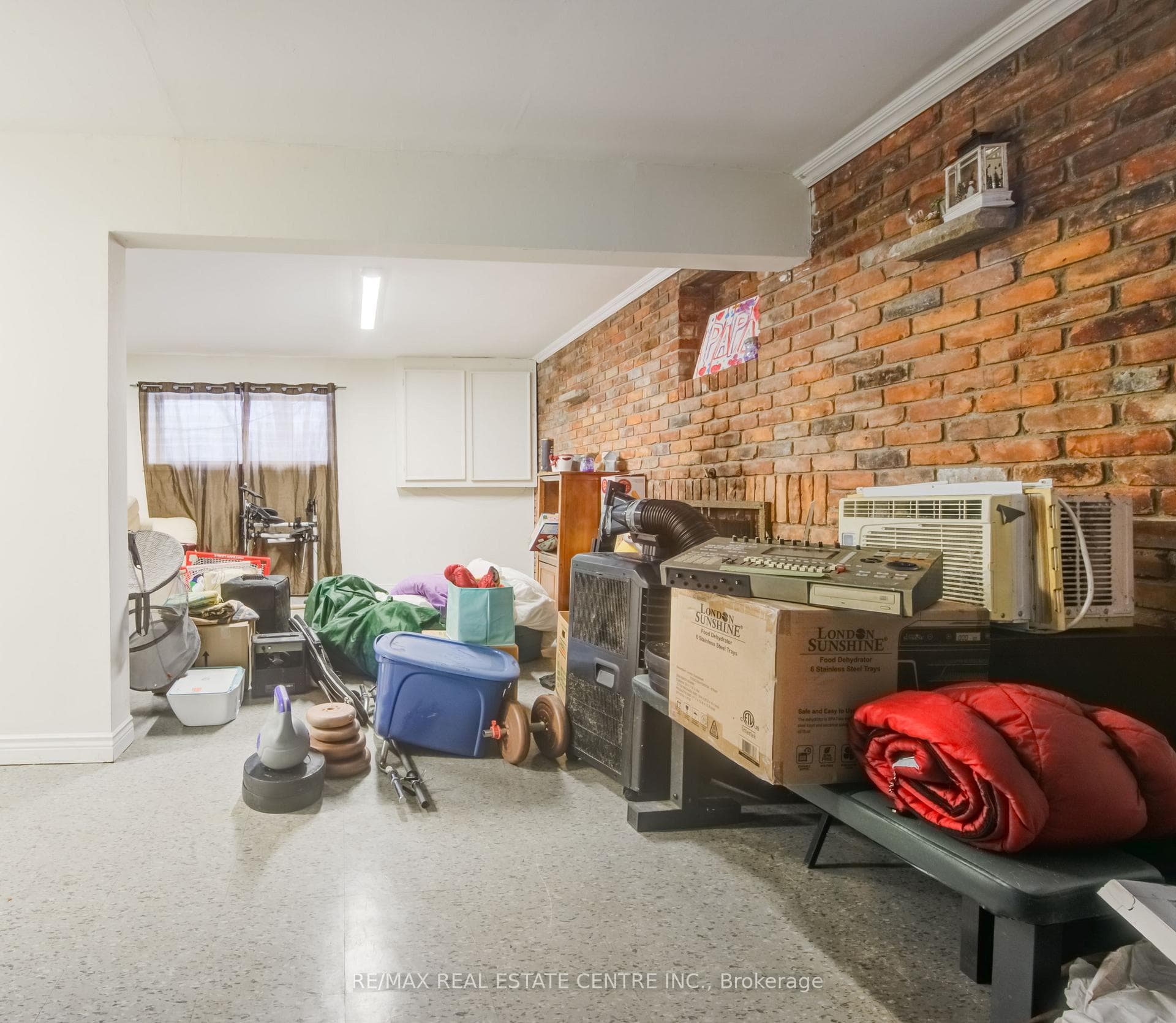 720 Fiddlers Green Road photo 33