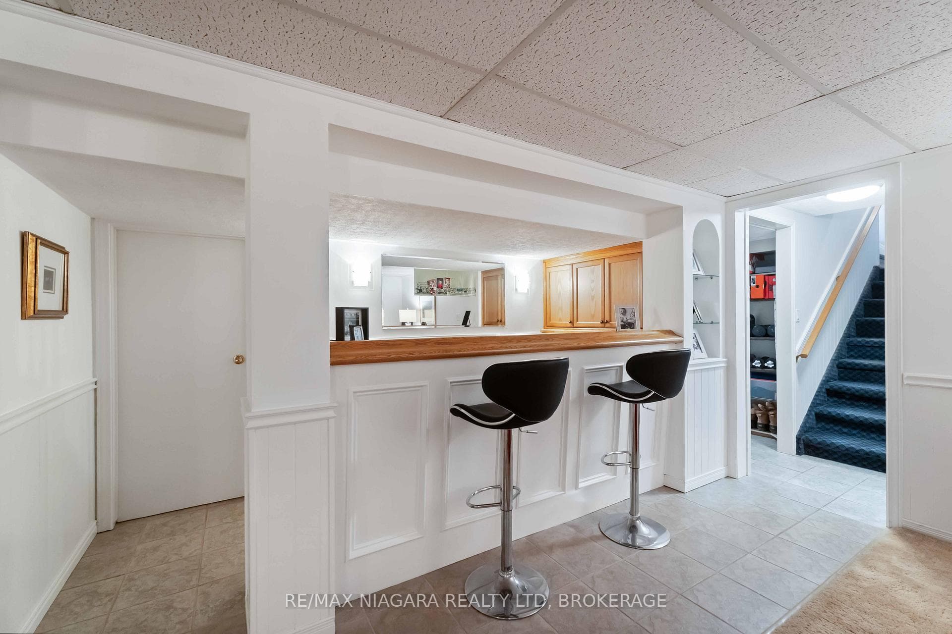 Wet Bar