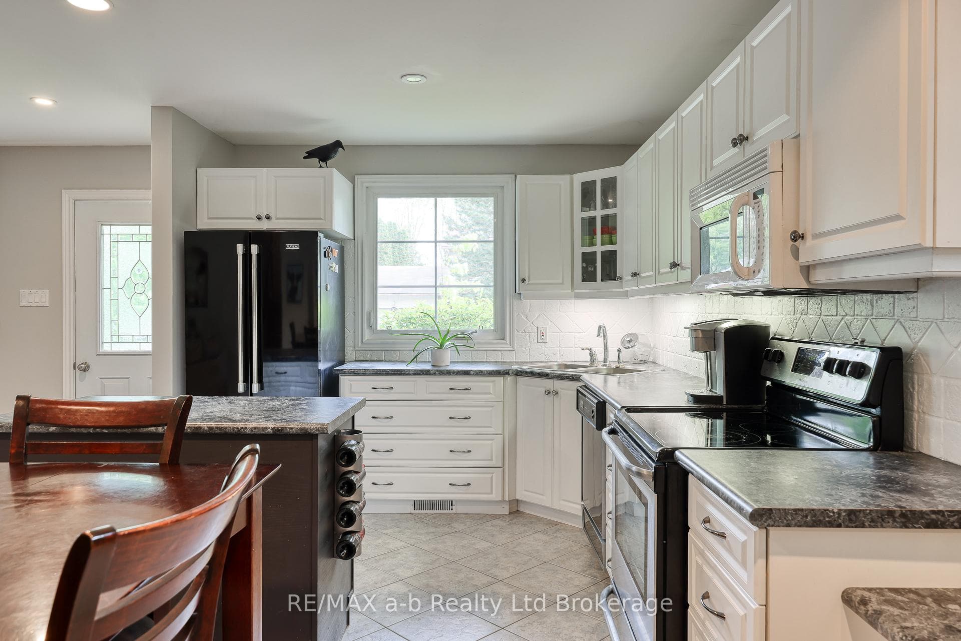 9 Grenville Street photo 23