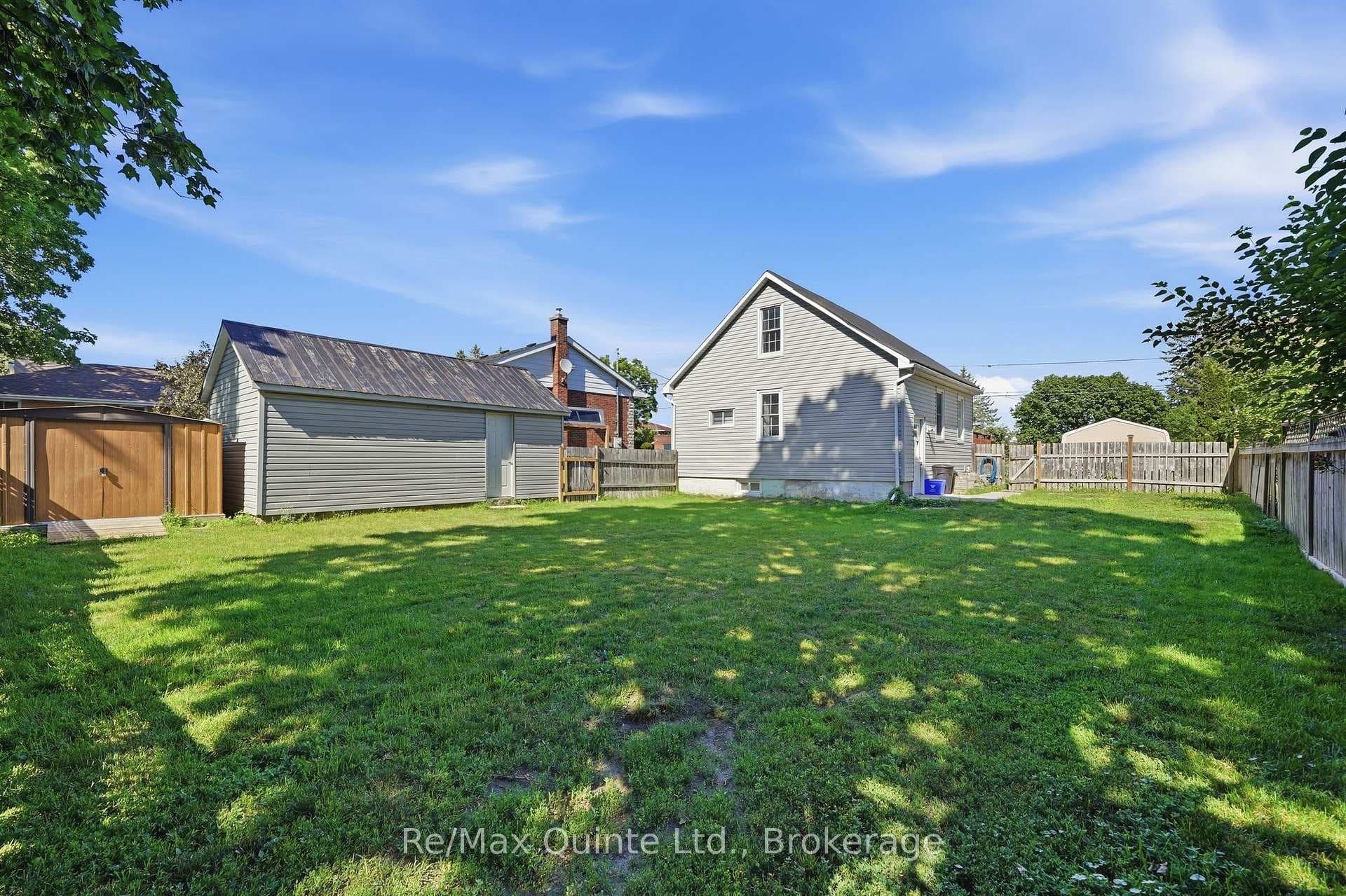 84 Campbell Street photo 31