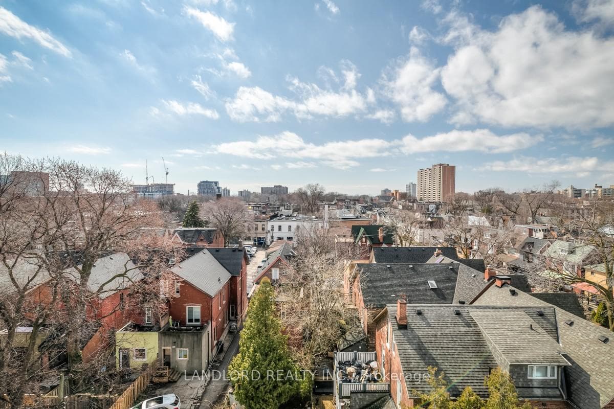 57 Brock Avenue Unit 614 photo 25