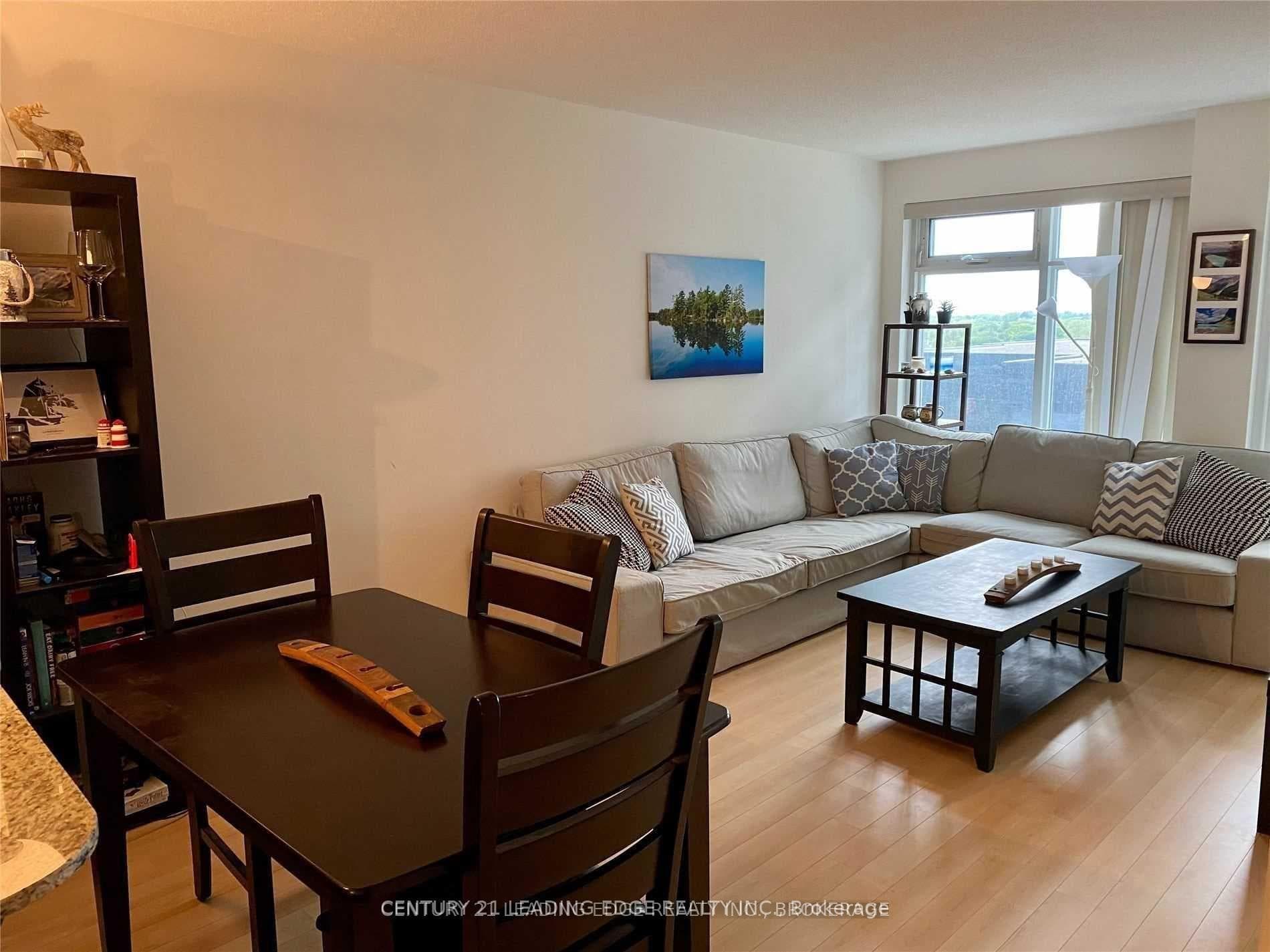 2191 Yonge Street Unit 1207 photo 19