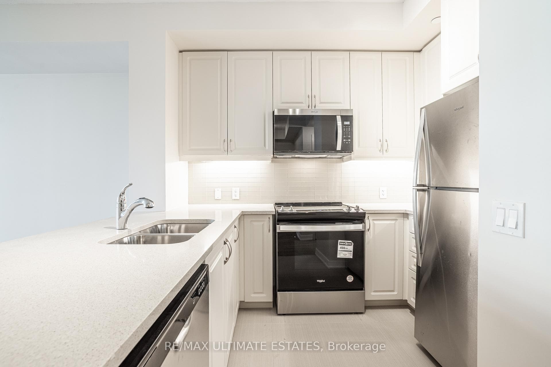 4955 Yonge Street Unit 1109 photo 25