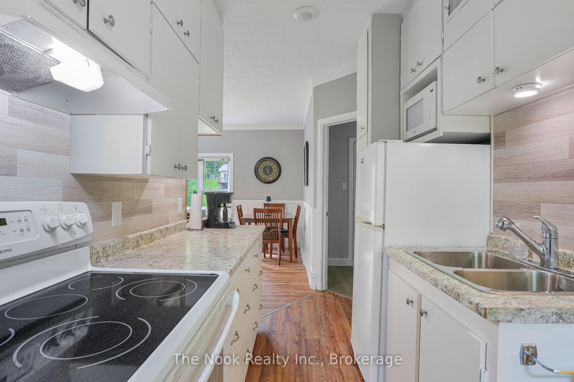 28 WESLEMKOON LAKE Road photo 22