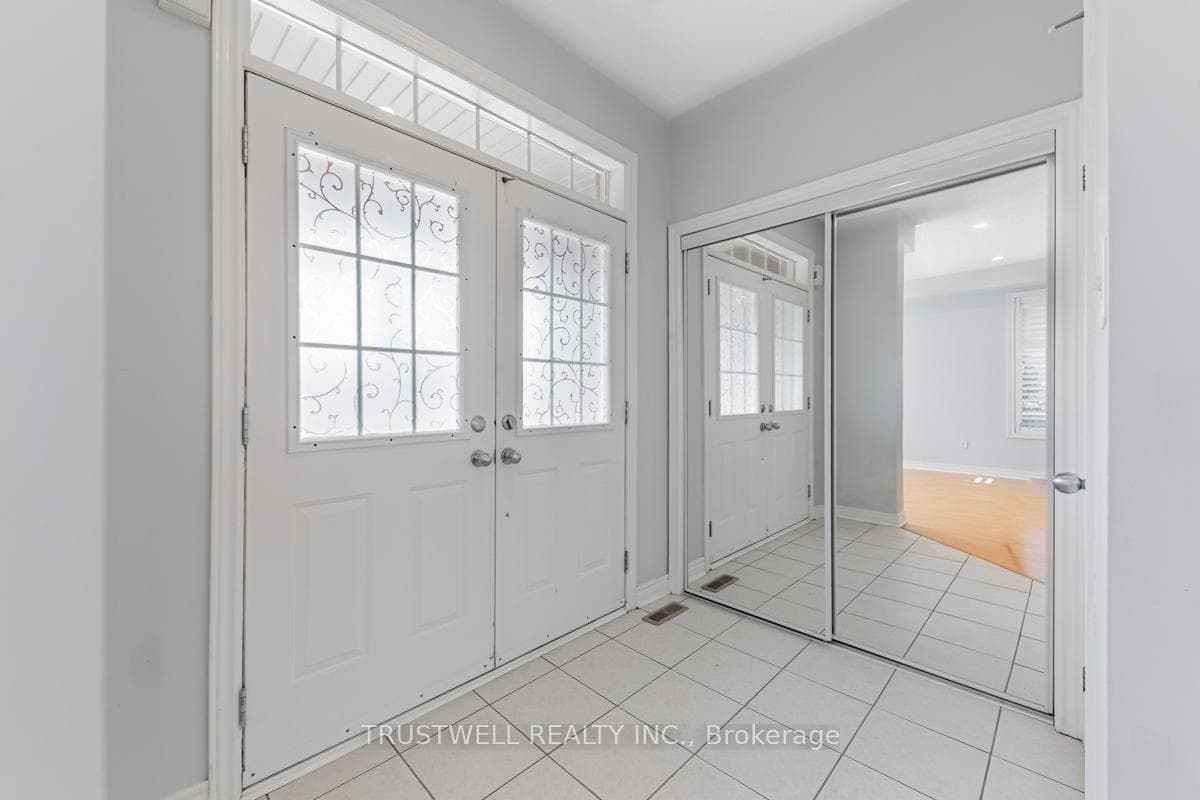 57 Wild Oak Lane photo 3