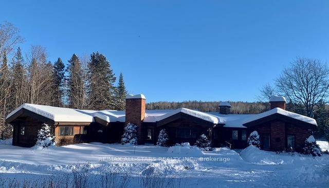Main house in winter from Driveway