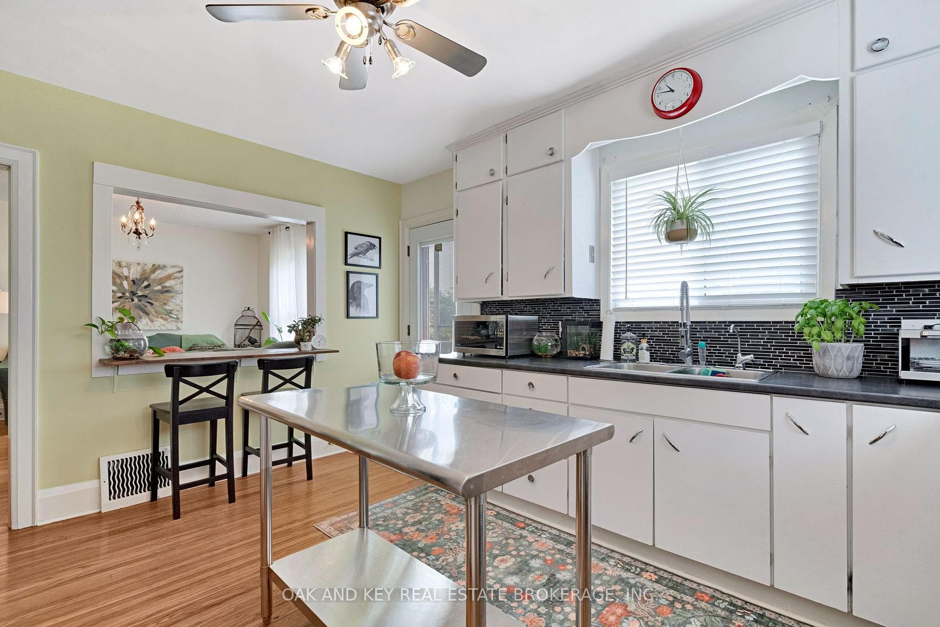 120 Sydenham Street photo 28