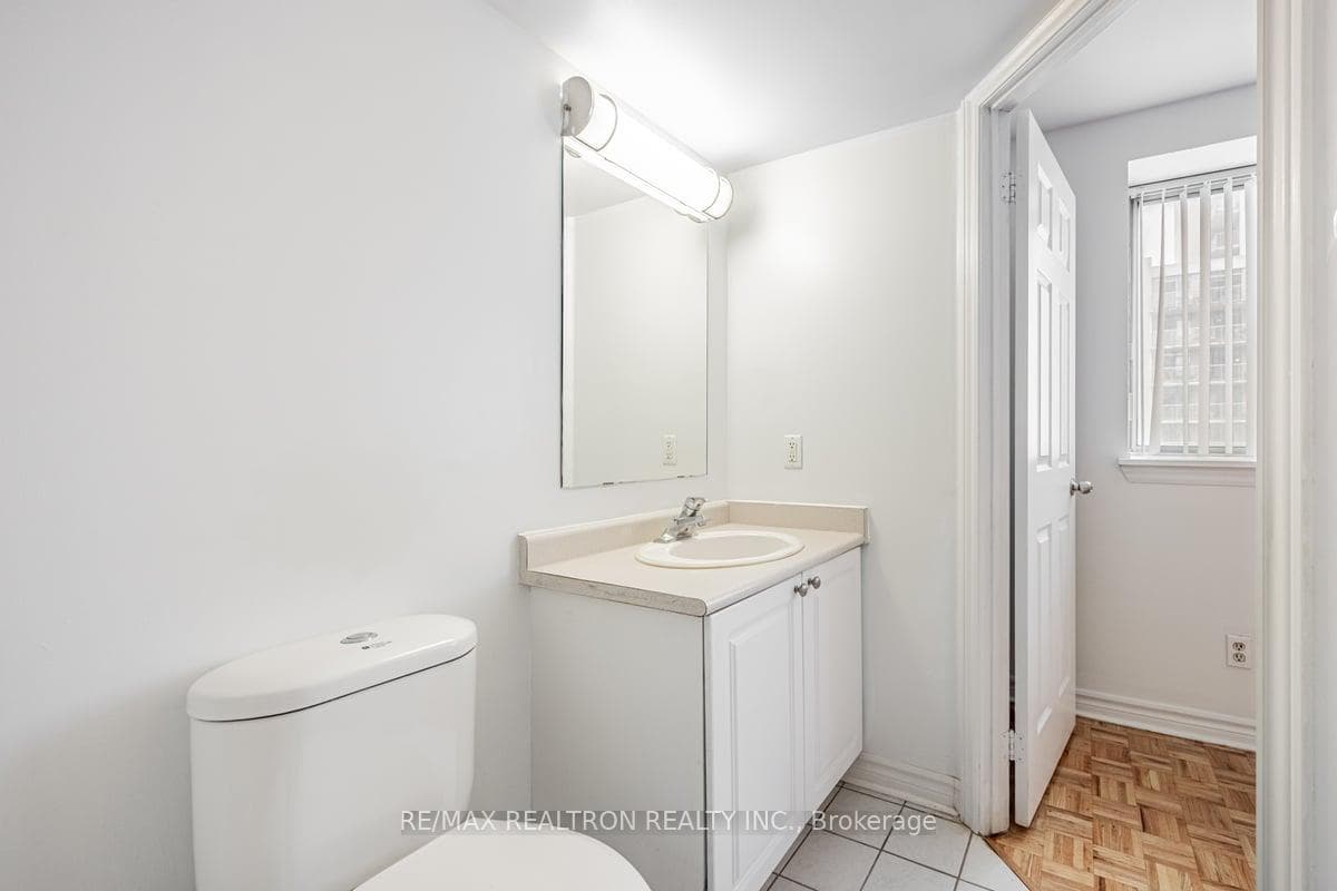 1407 Dupont Street Unit 311 photo 8