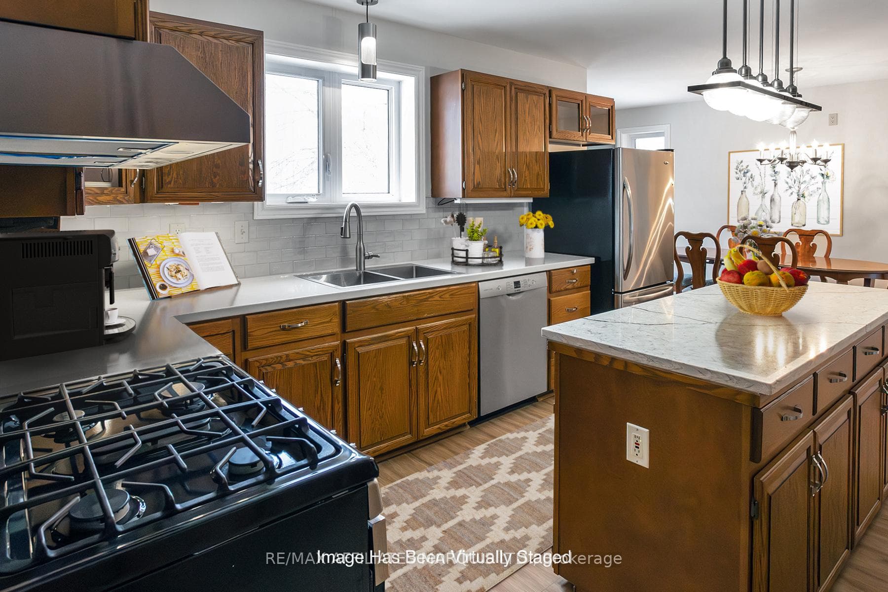 12159 Lakeshore Drive photo 9