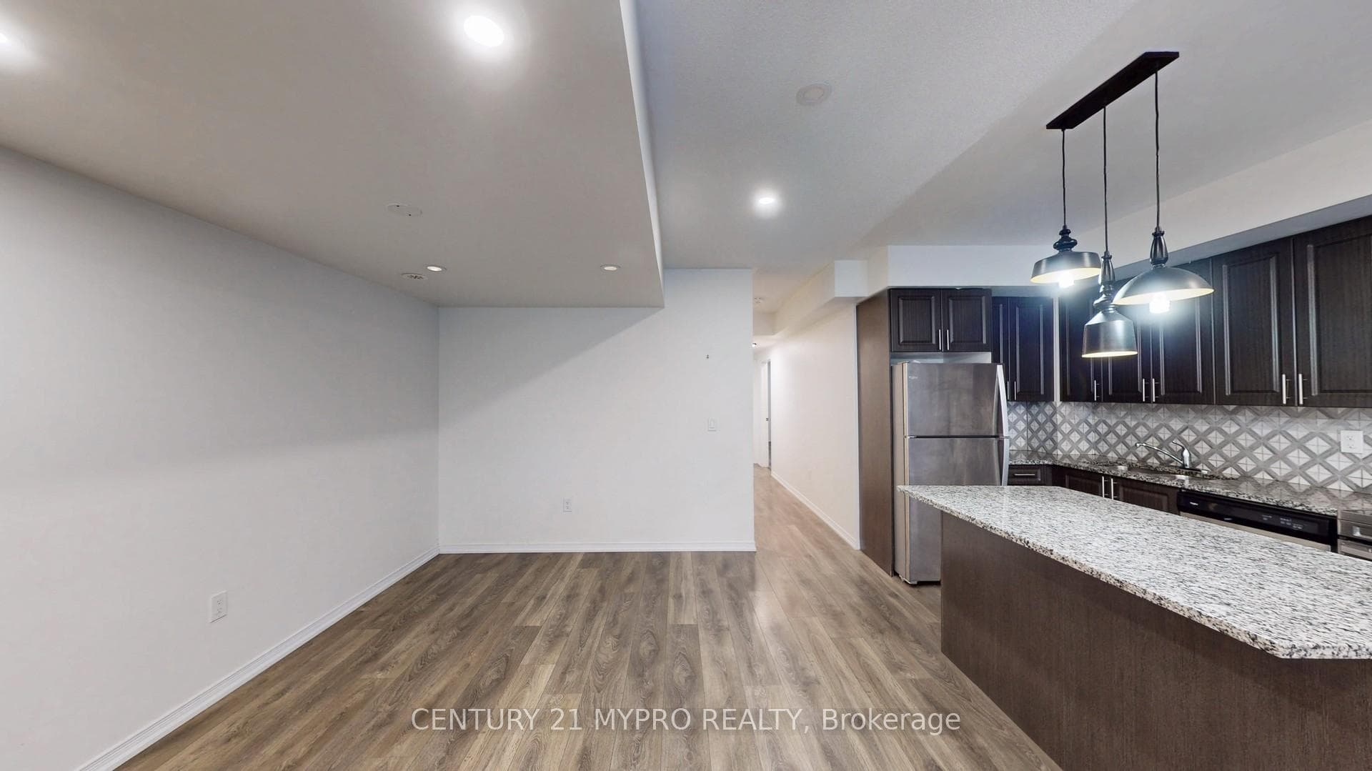 515 Kingbird Grove Unit 135 photo 13
