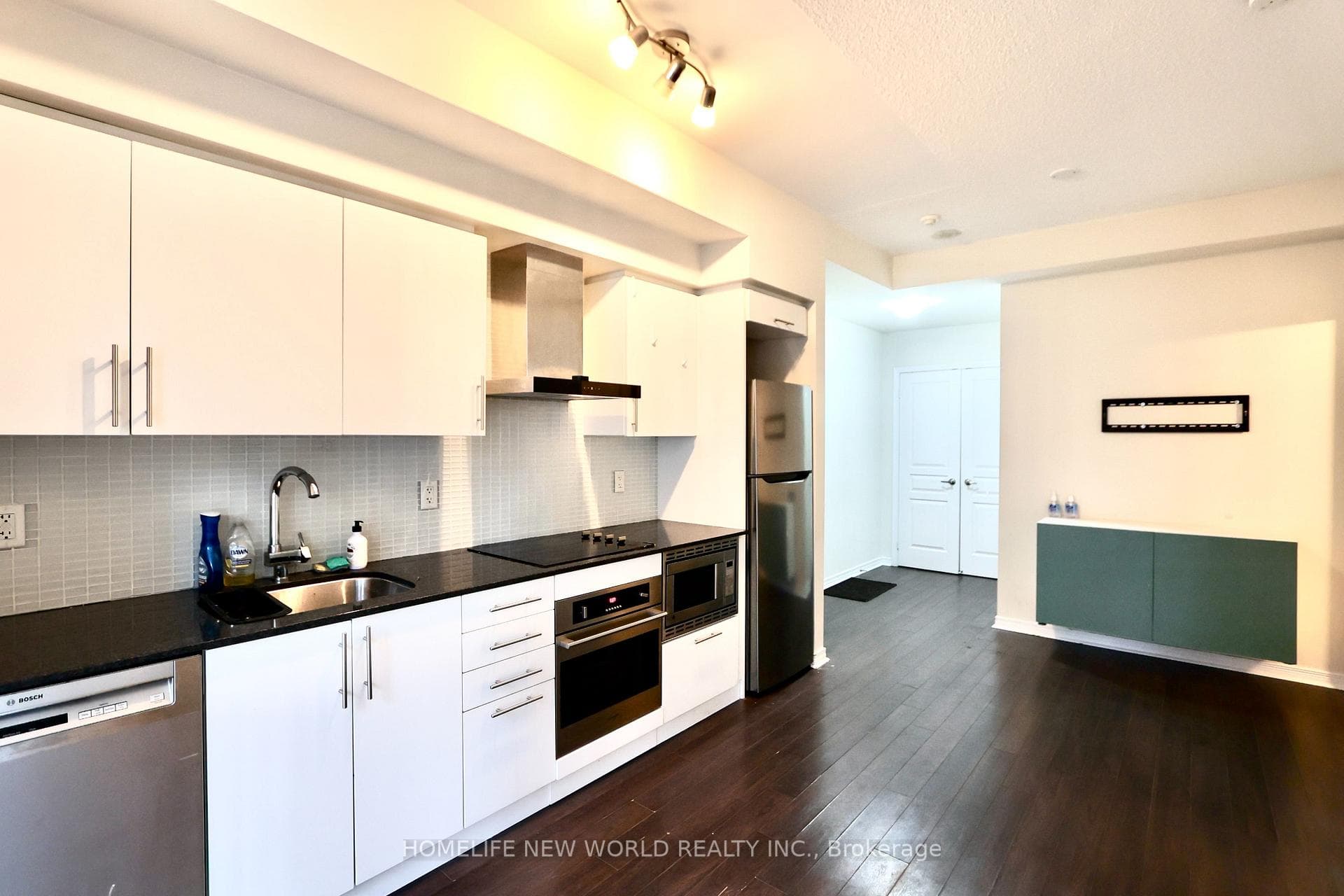 352 Front Street Unit 1517 photo 14