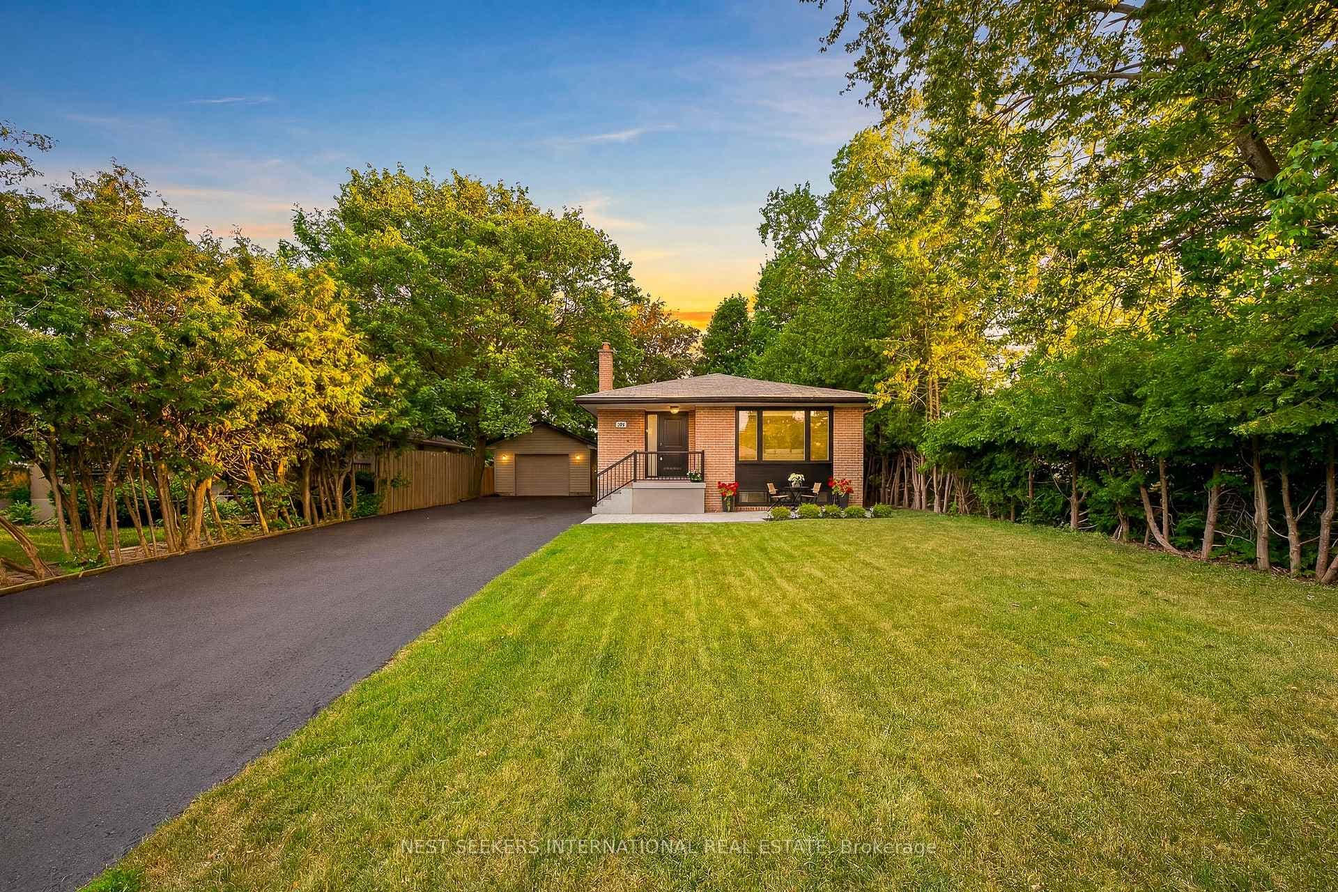 67 Foreht Crescent photo 1
