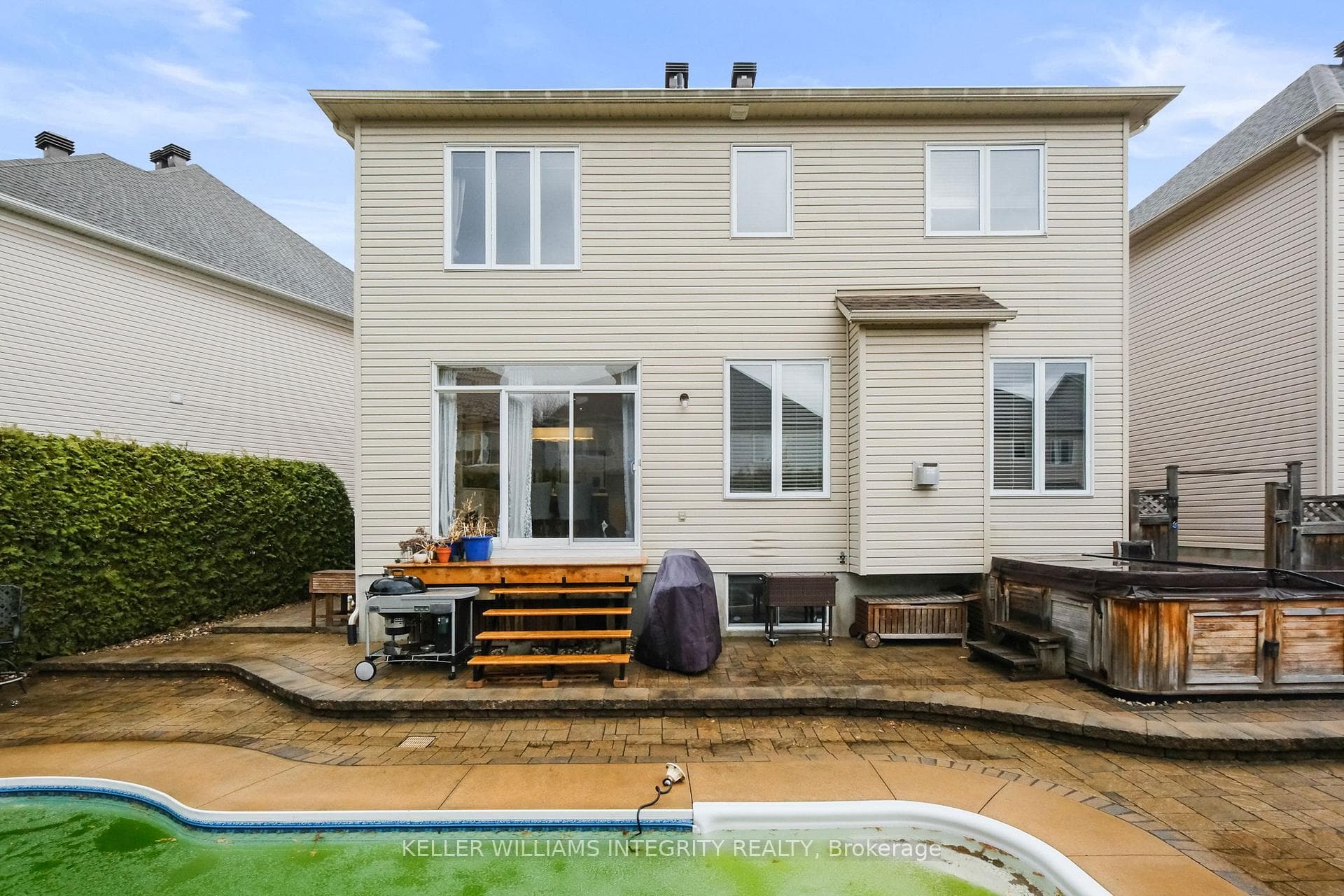 9 Barkwoods Court photo 48