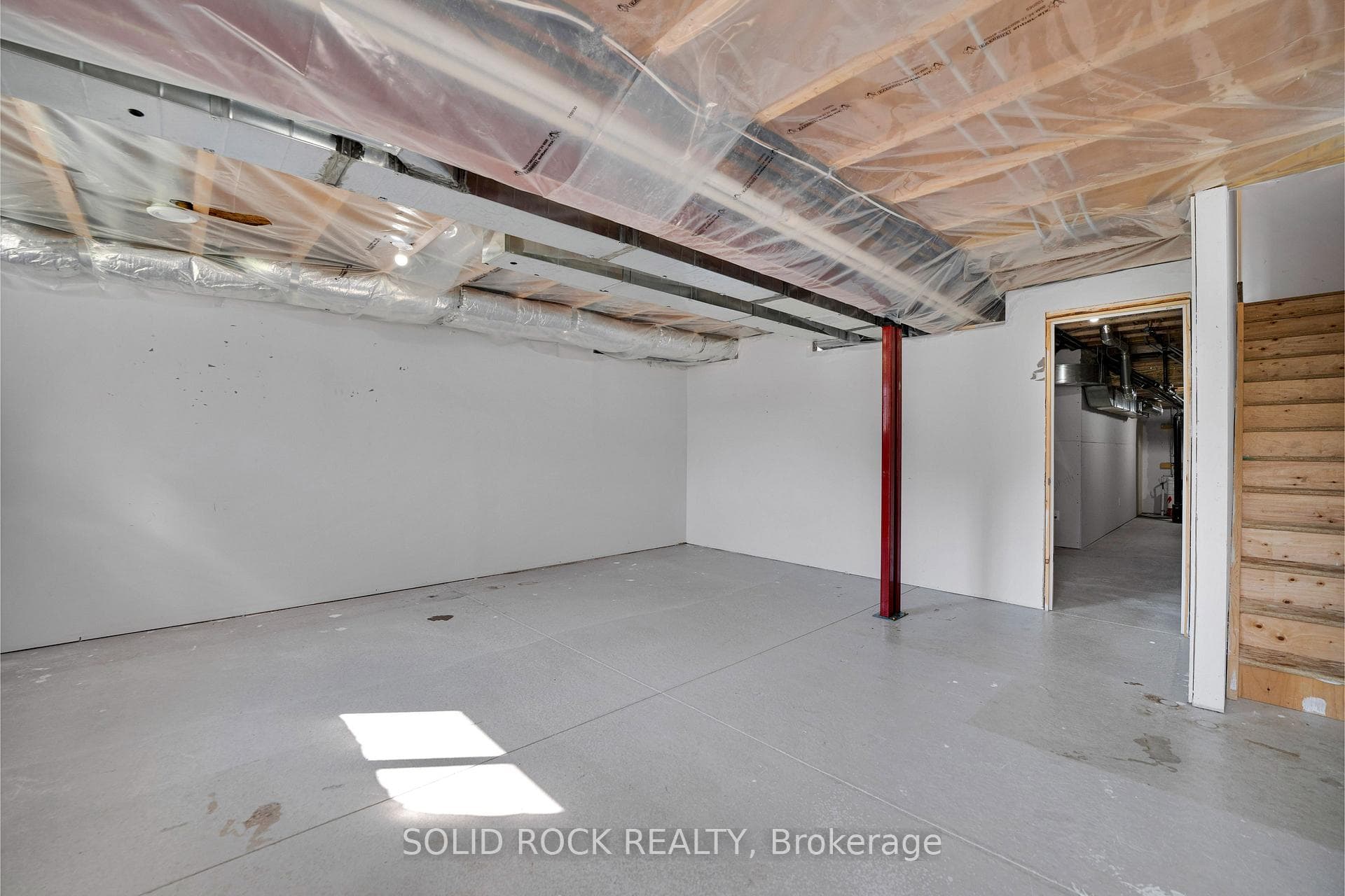82 O'Donovan Drive photo 25