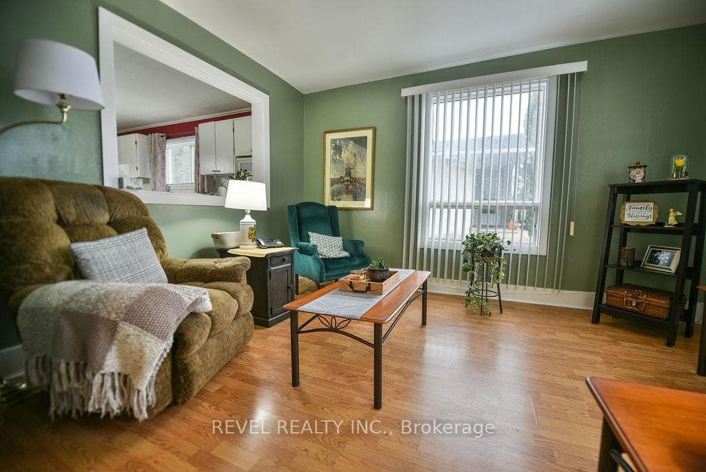 173 Columbus Avenue photo 3