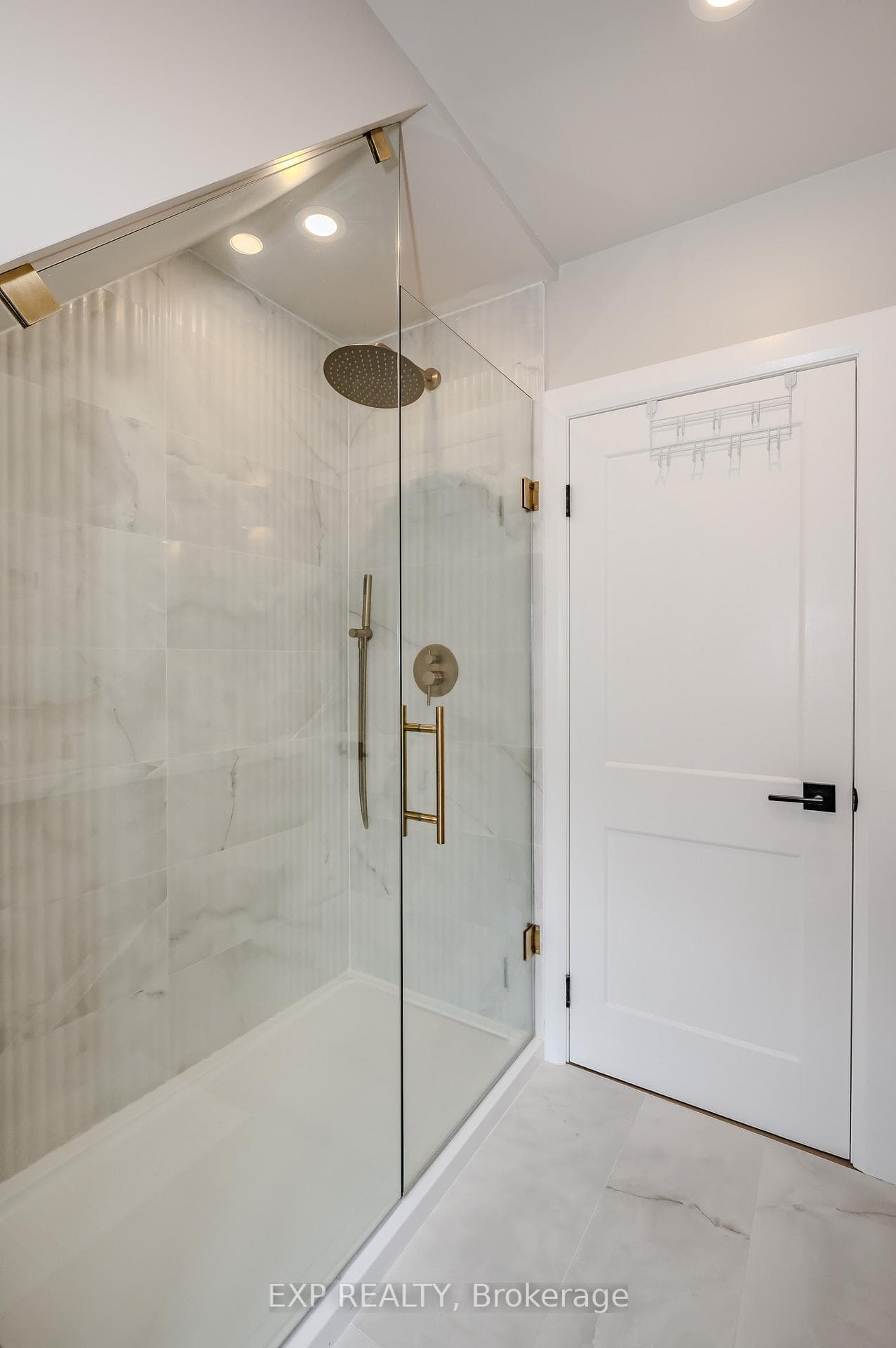 32 Hebel Place photo 20