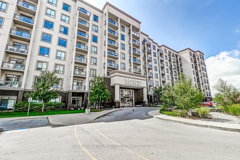 2490 Old Bronte Road Unit 503 photo 2