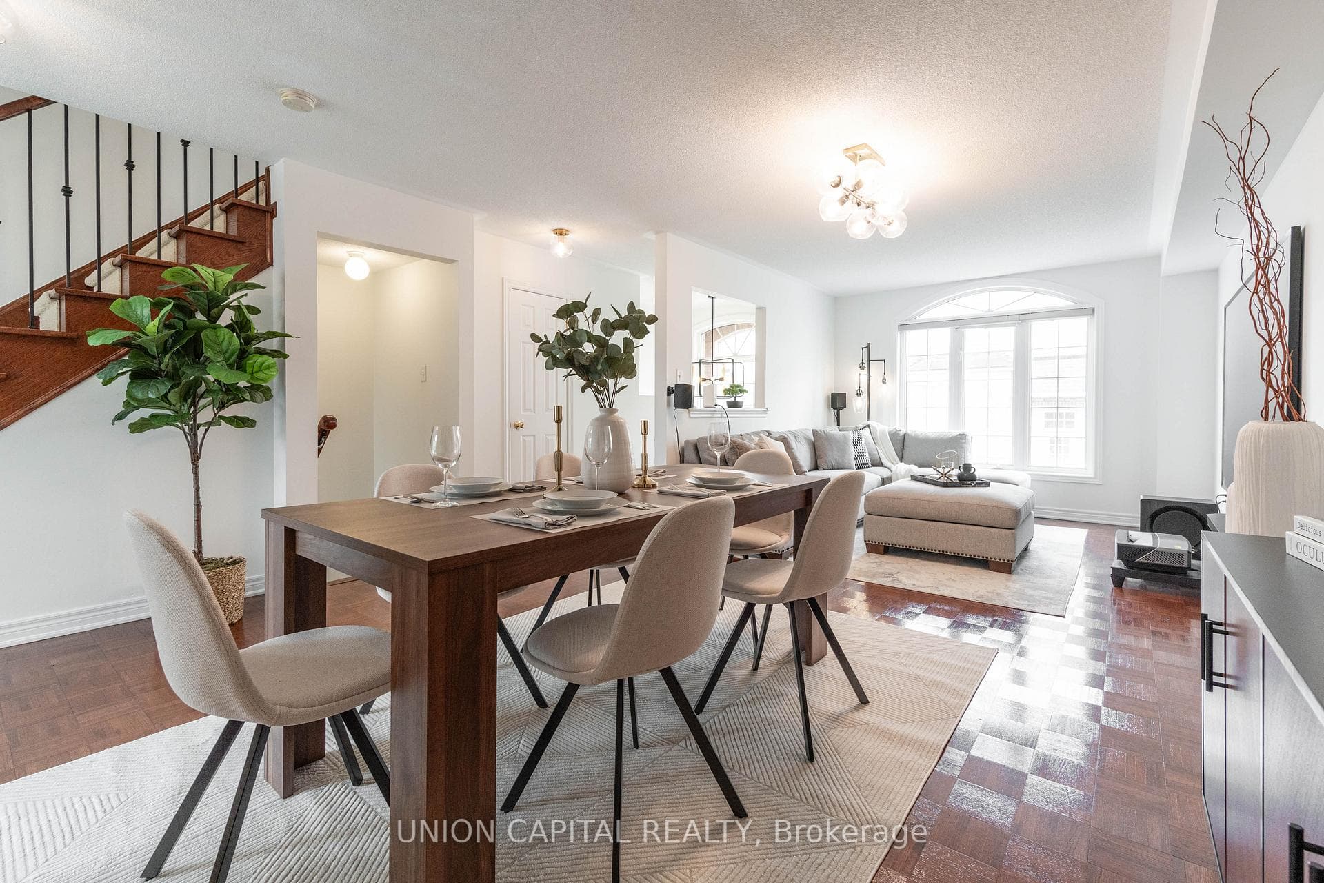 33 Ignatius Lane photo 7