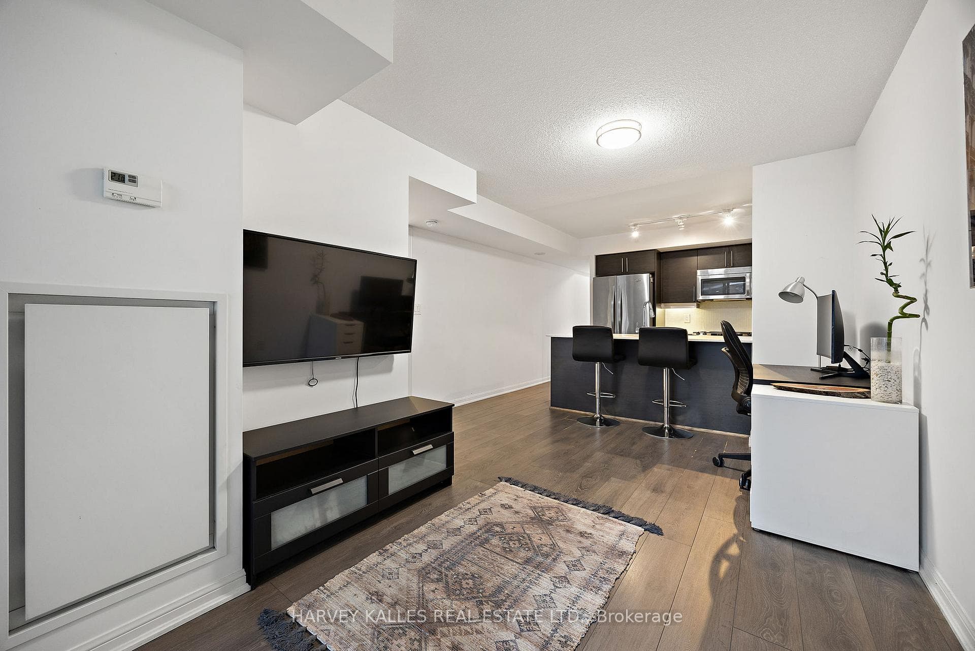 38 Grand Magazine Street Unit 628 photo 22