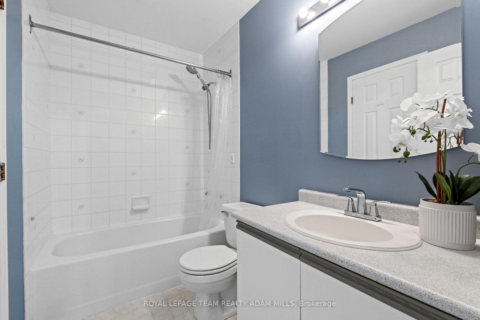 194 Blackdome Crescent photo 30