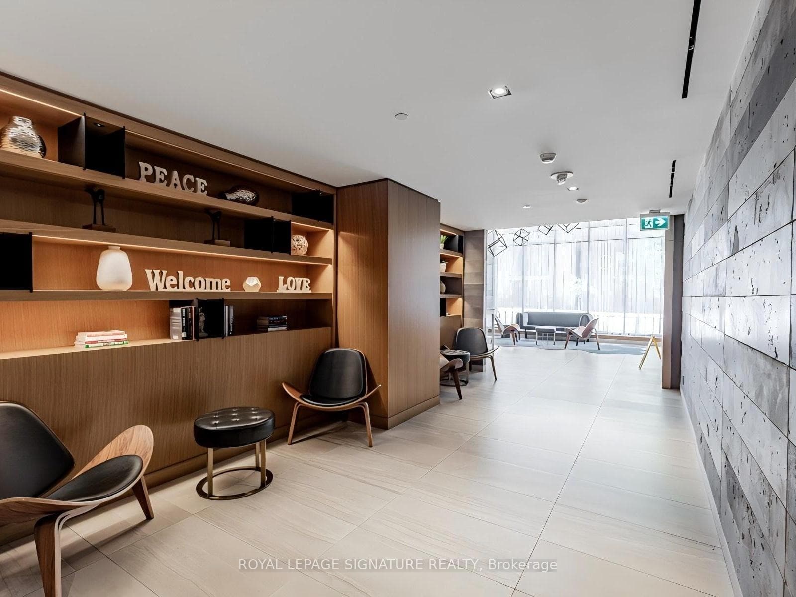 120 Parliament Street Unit 519 photo 7