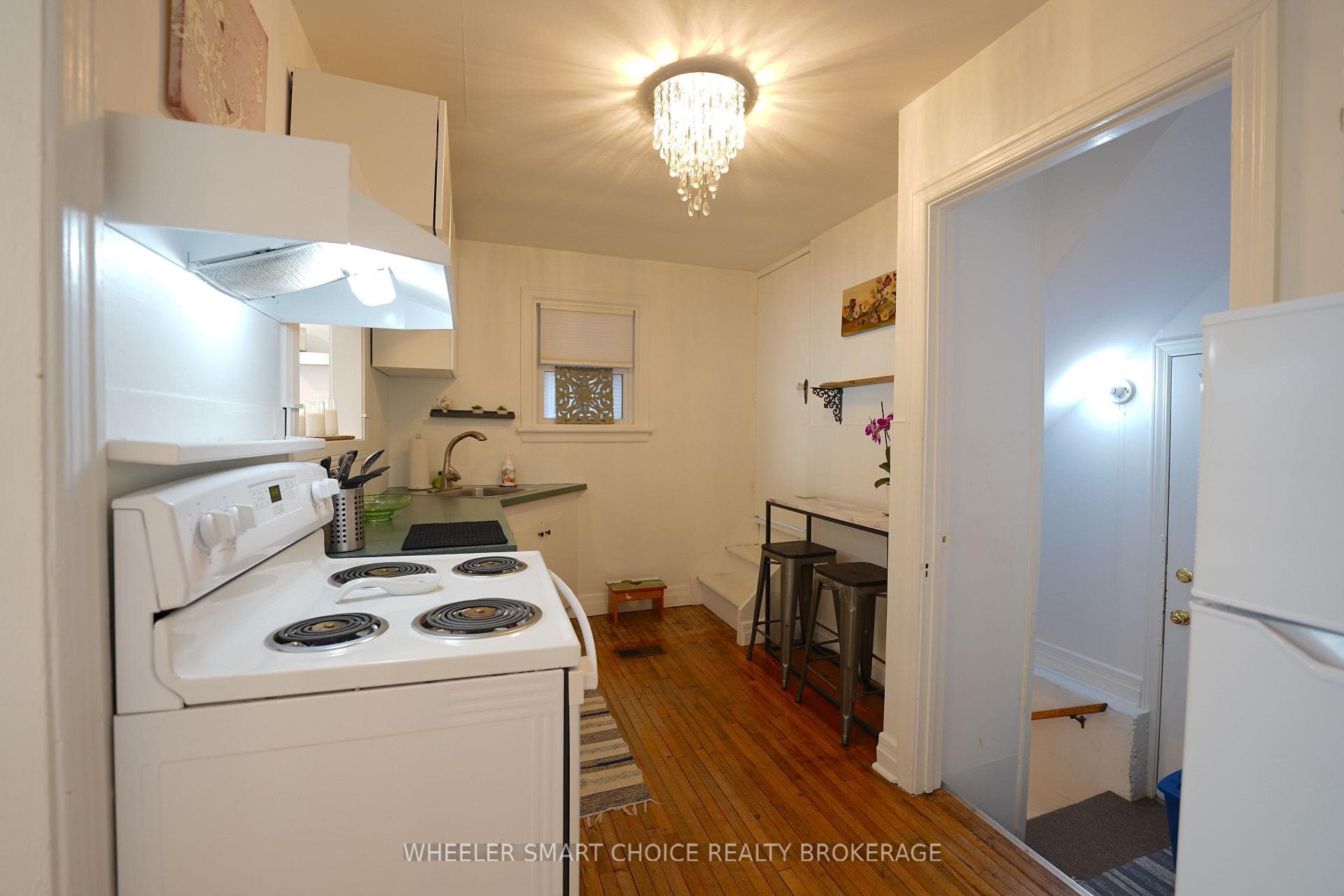 543 Fifth Street photo 7