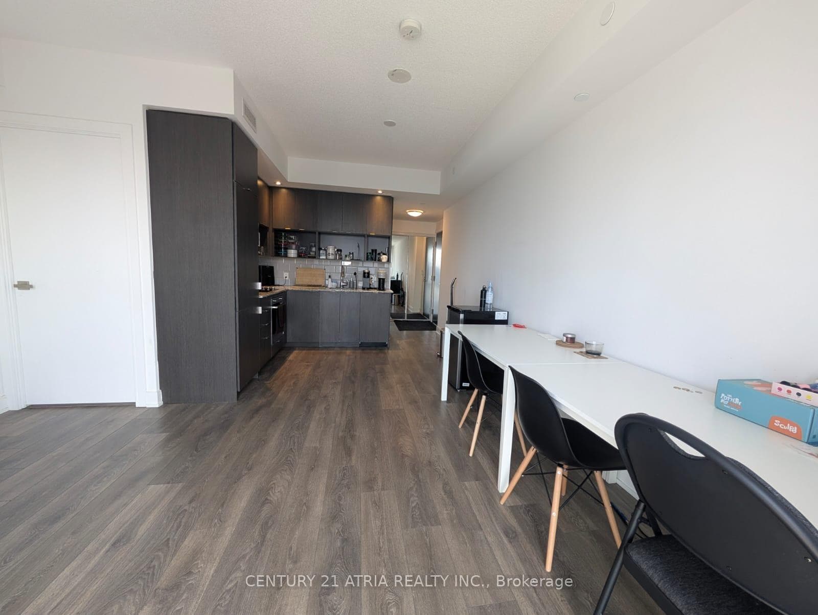 89 McGill Street Unit 3002 photo 6