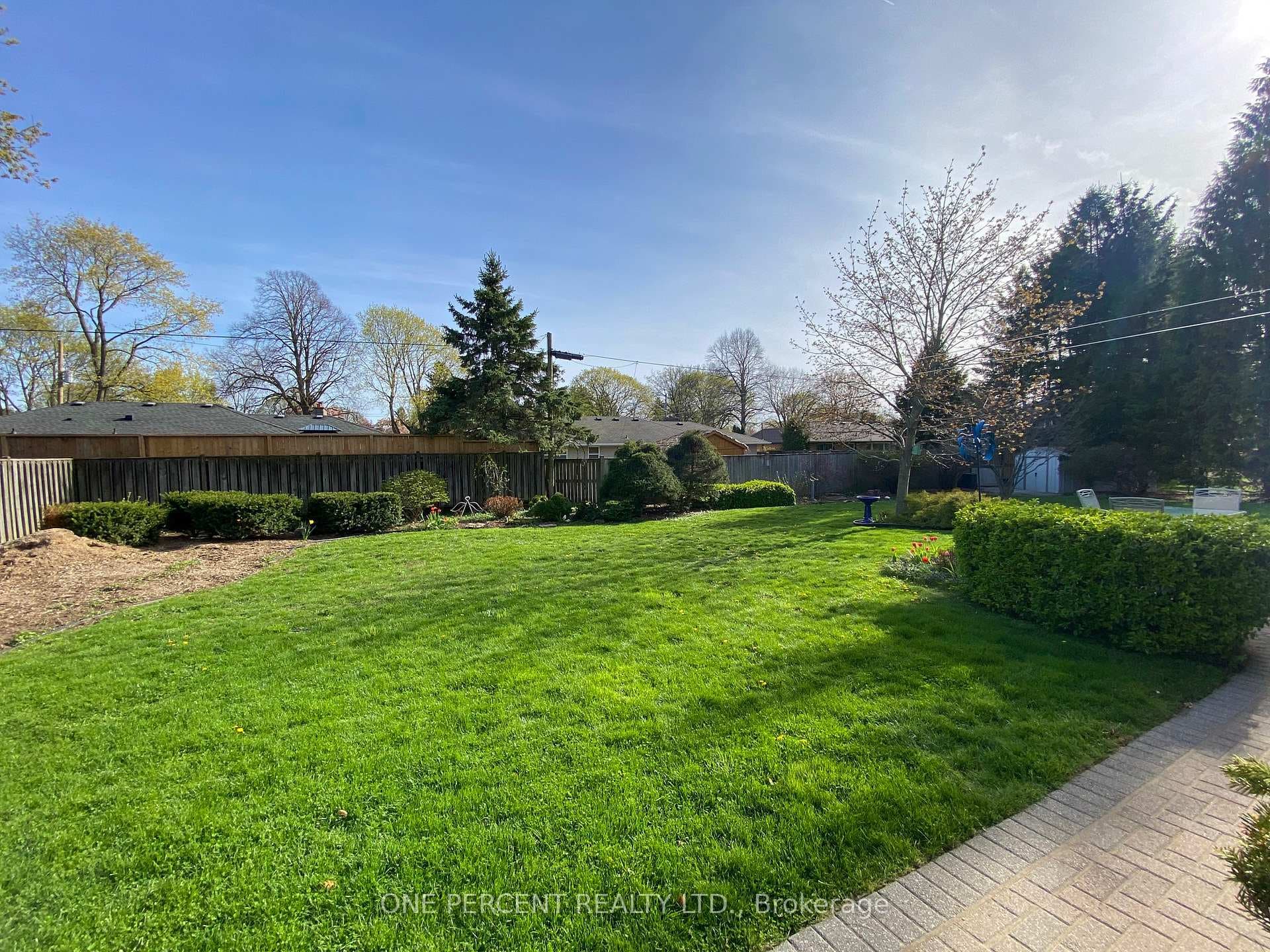 16 Daleview Crescent photo 21