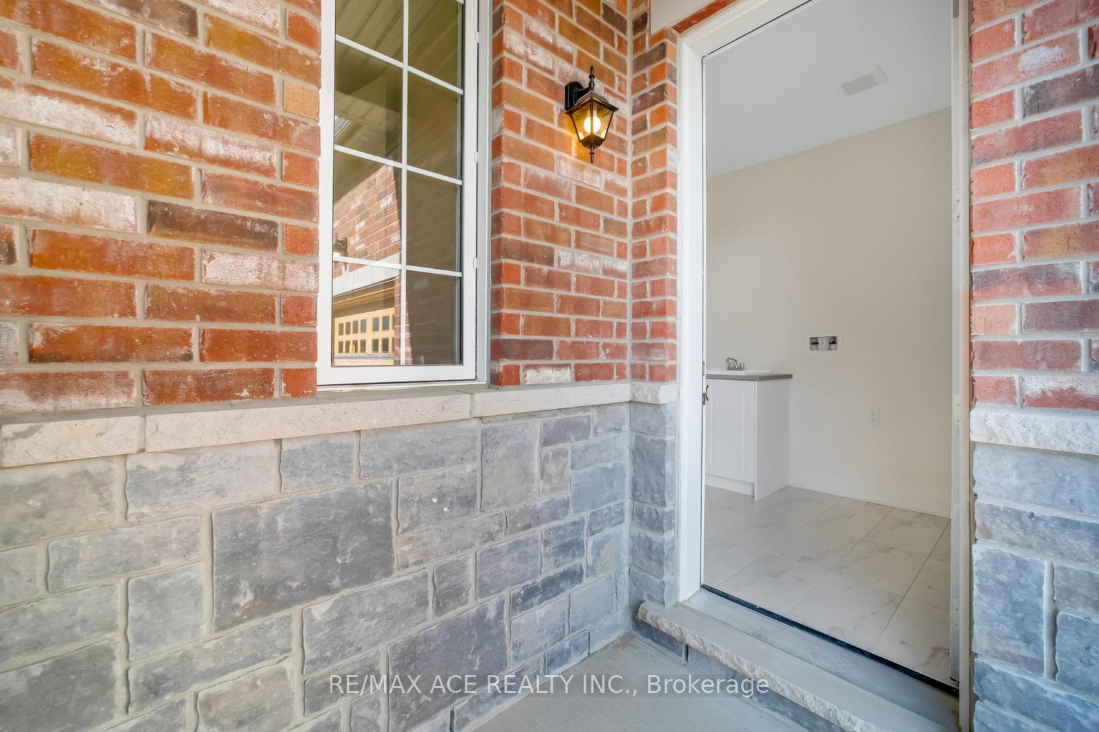 81 Golden Meadows Drive photo 18