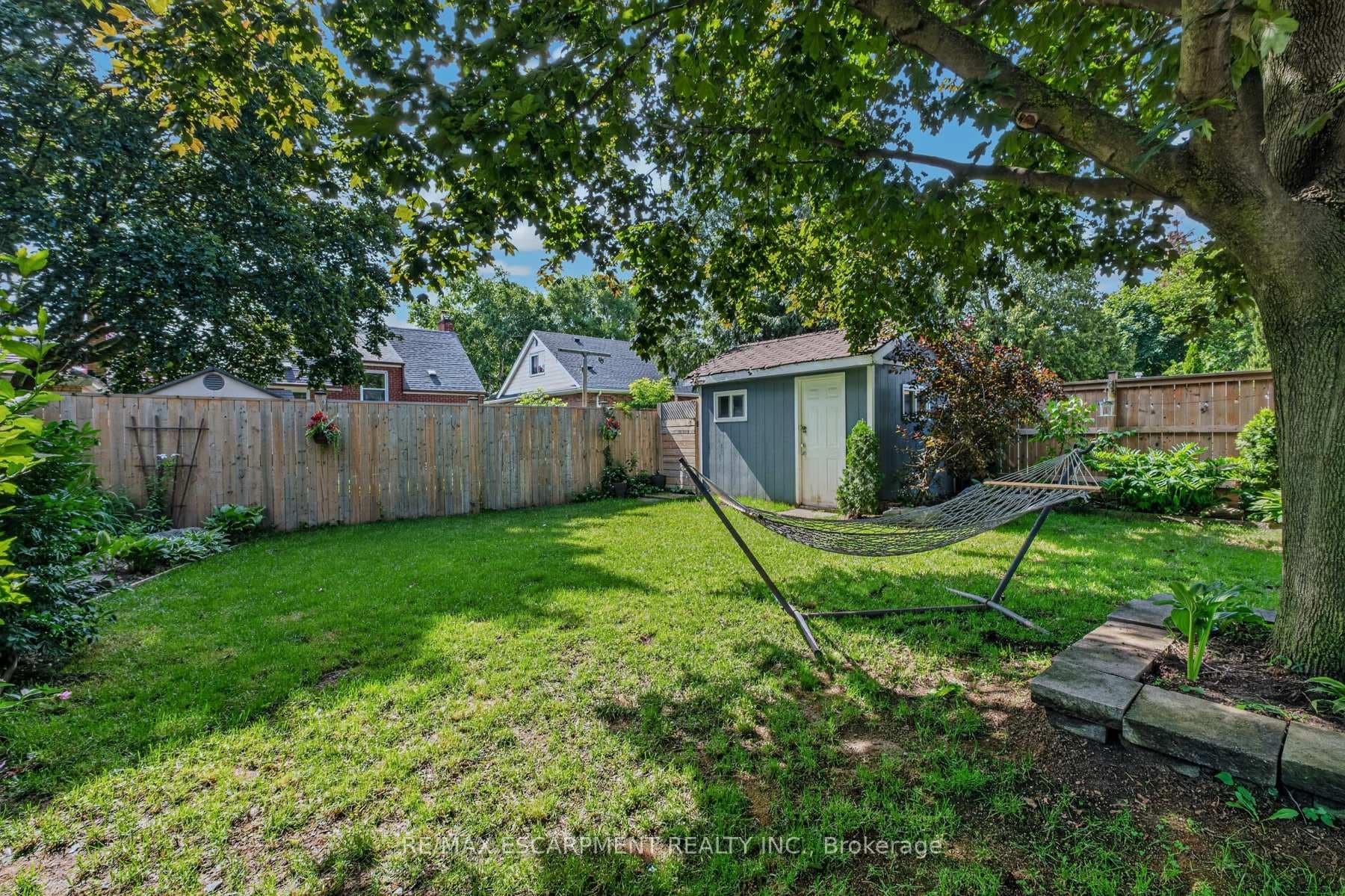 43 Woodbridge Road photo 31