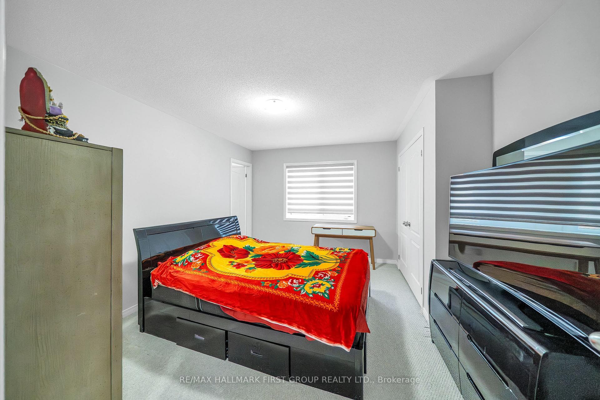 2554 Stallion Drive photo 9