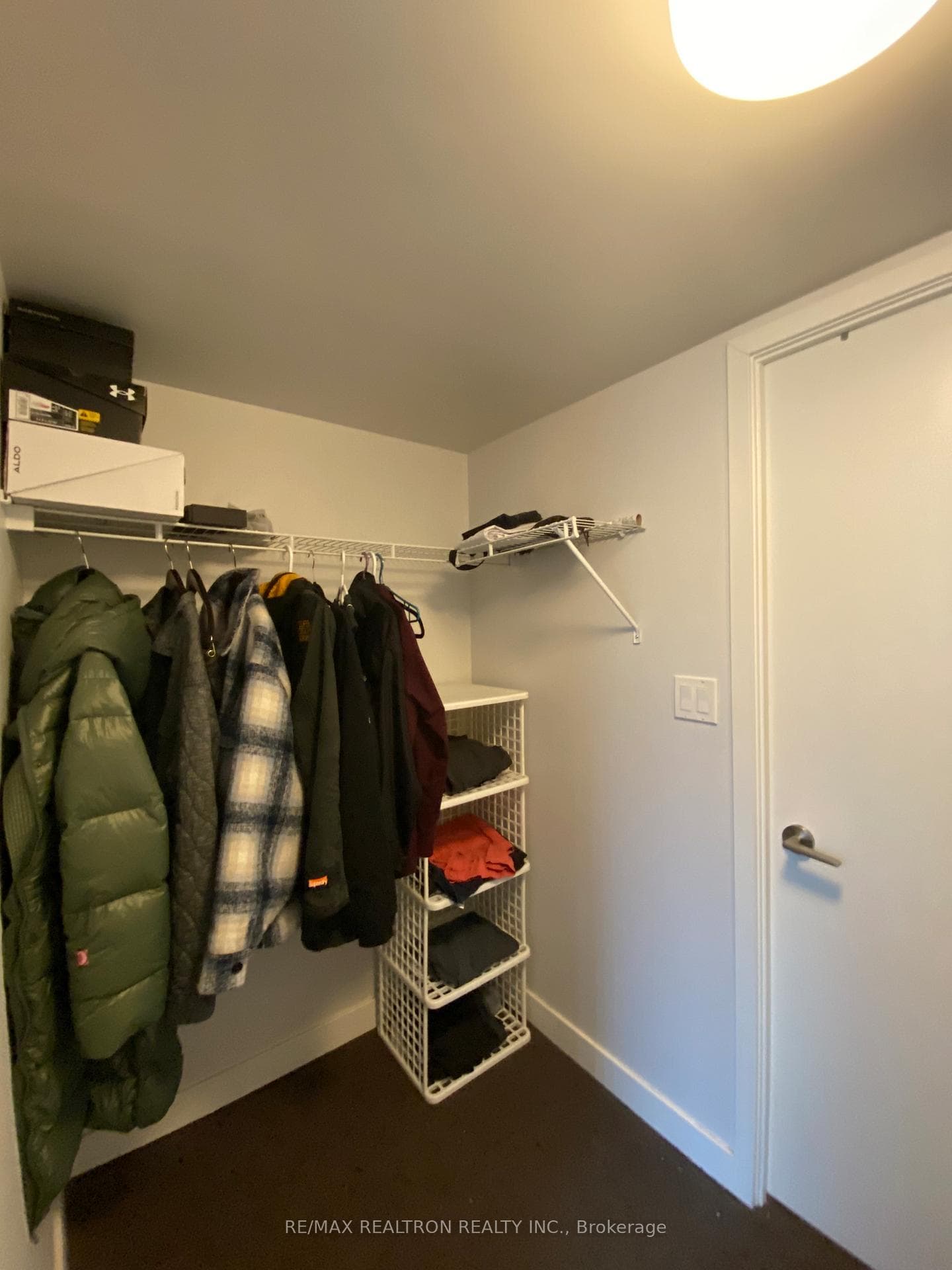 126 Simcoe Street Unit 1505 photo 11