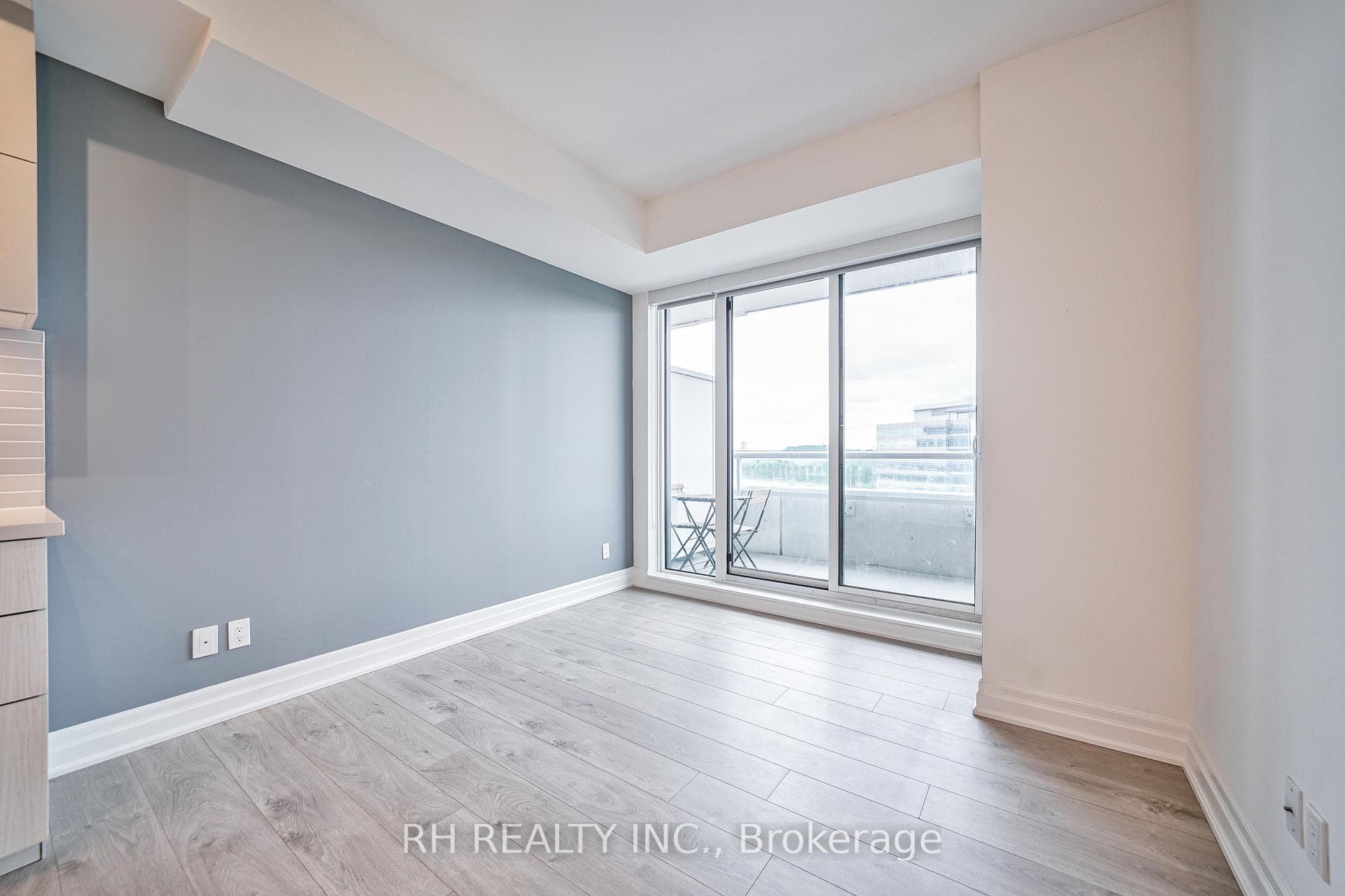 10 Rouge Valley Drive Unit 710A photo 20