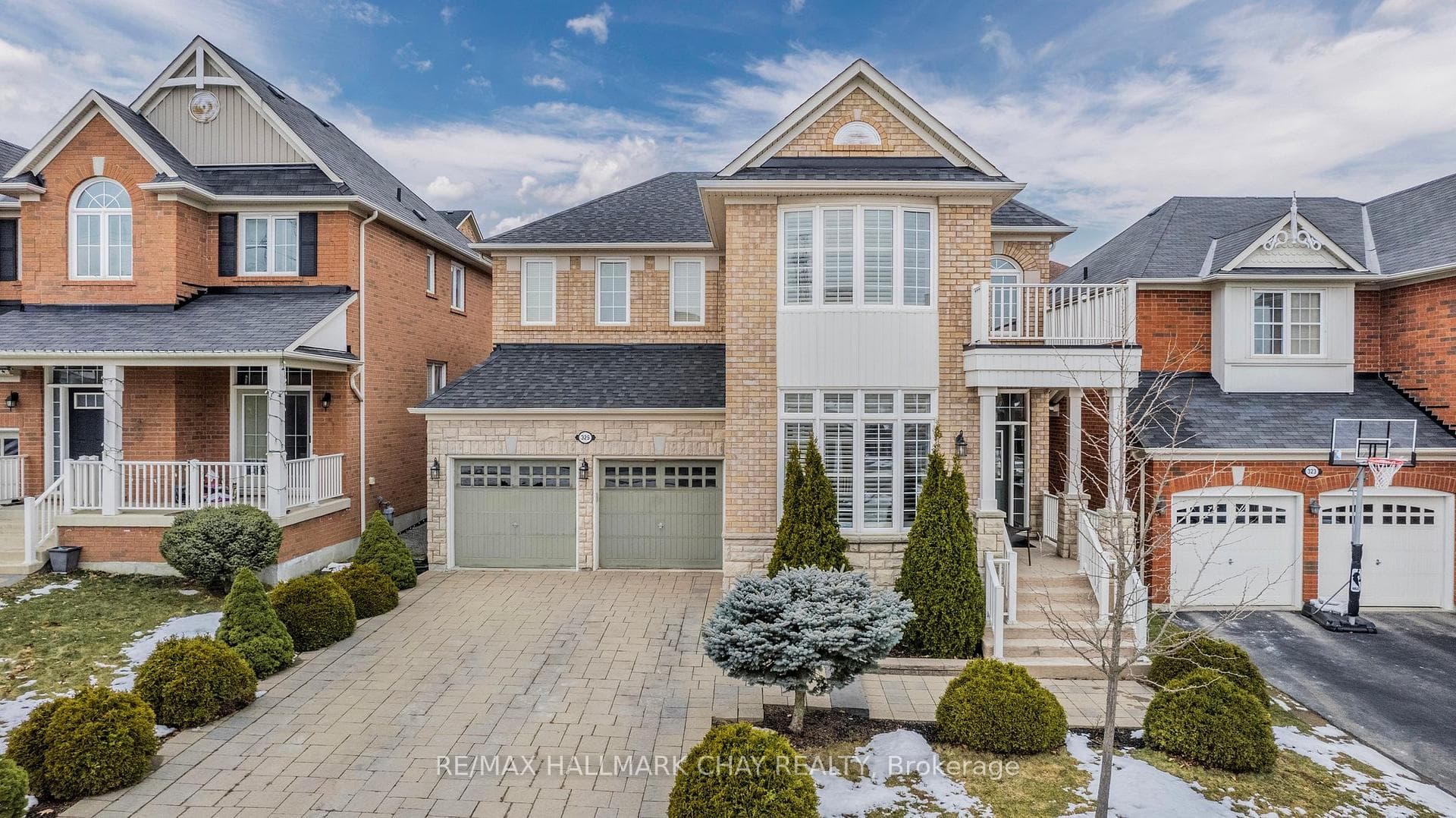 325 Cheryl Mews Boulevard photo 1