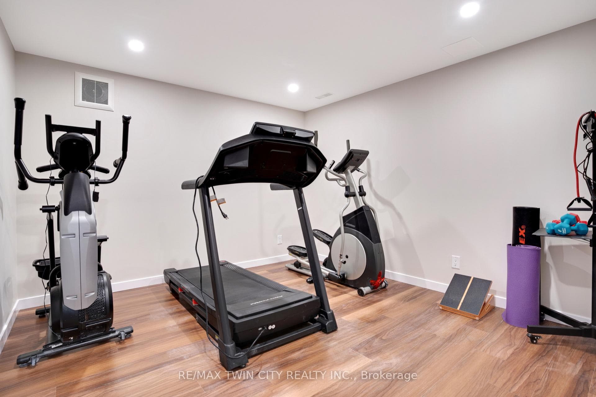 514 Birchleaf Walk photo 41