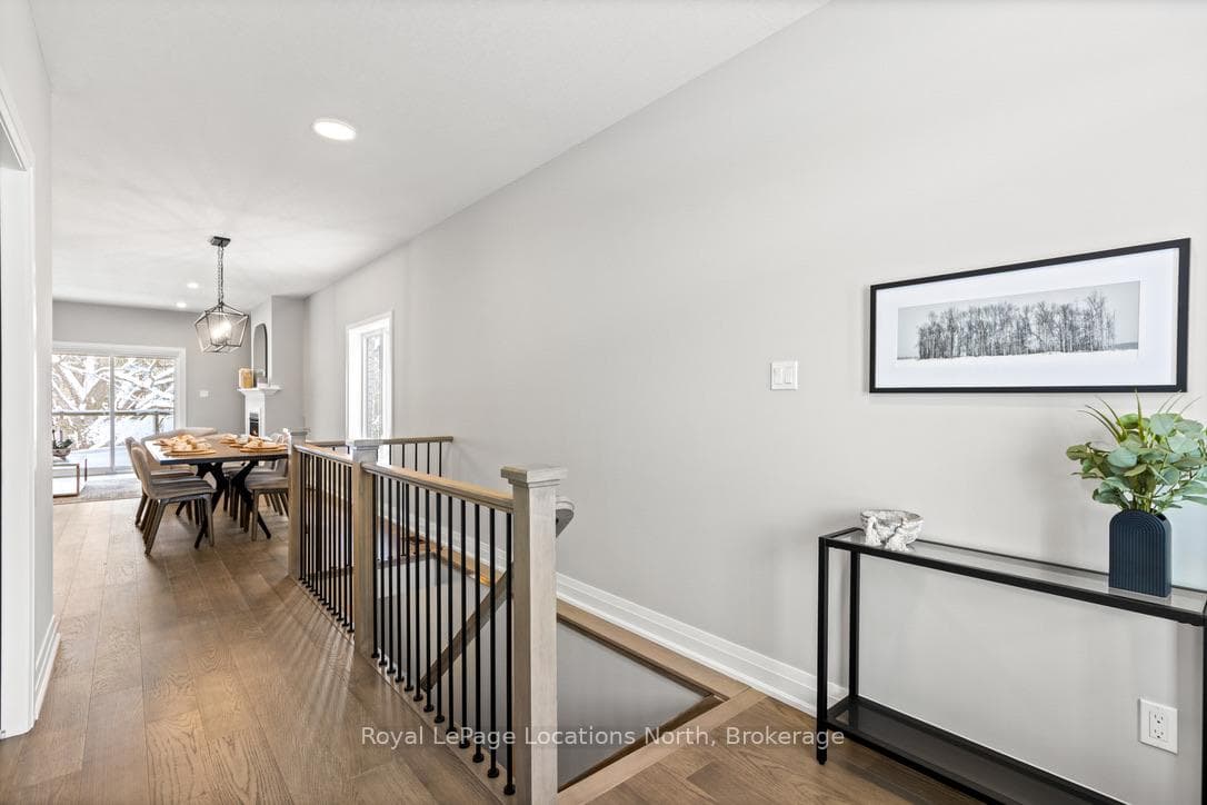 160 Eccles Avenue photo 8
