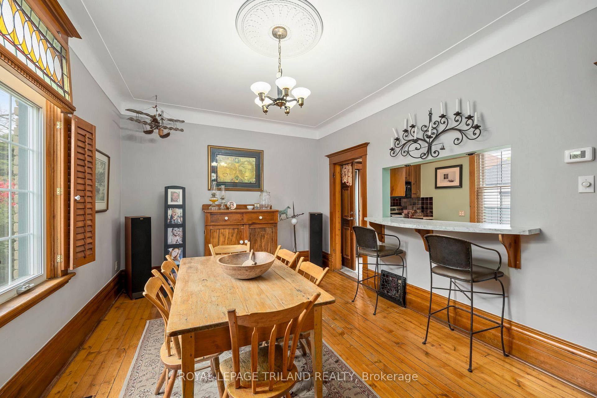 145 Price Street photo 10
