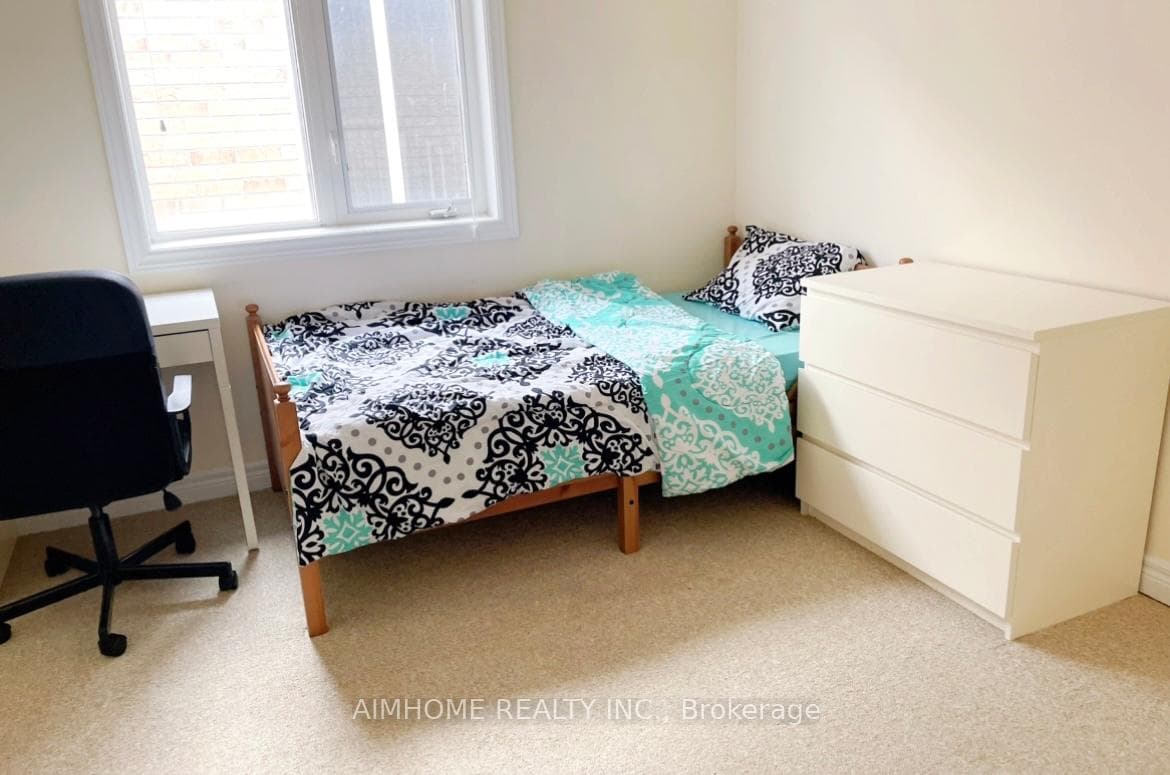 15 Florelle Drive photo 19