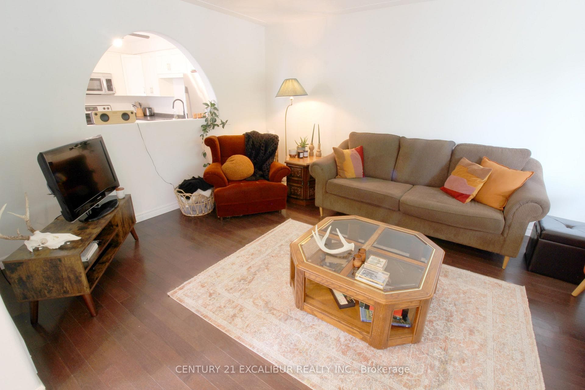 99 Oriole Parkway photo 4