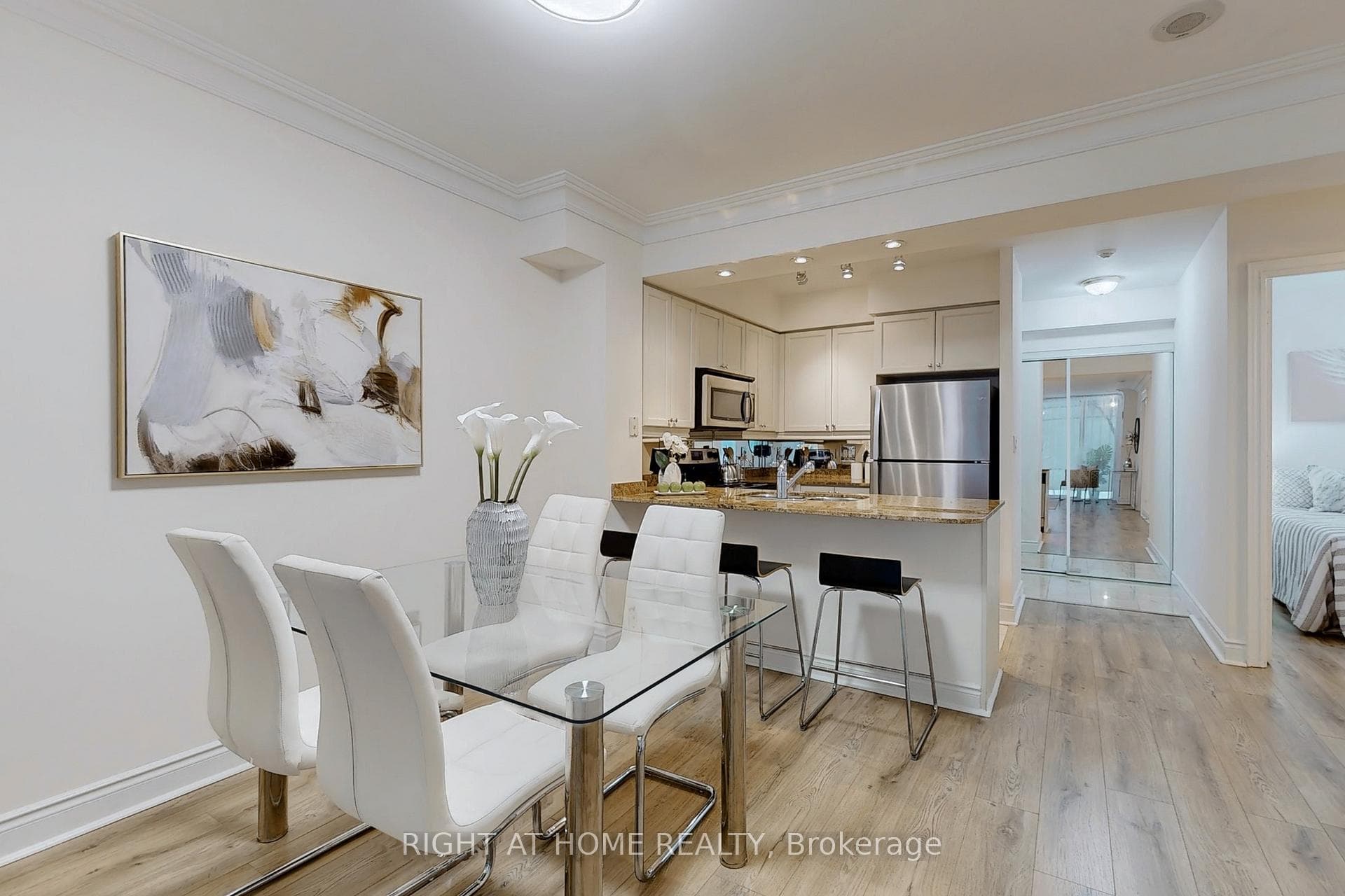 38 William Carson Crescent Unit 206 photo 12