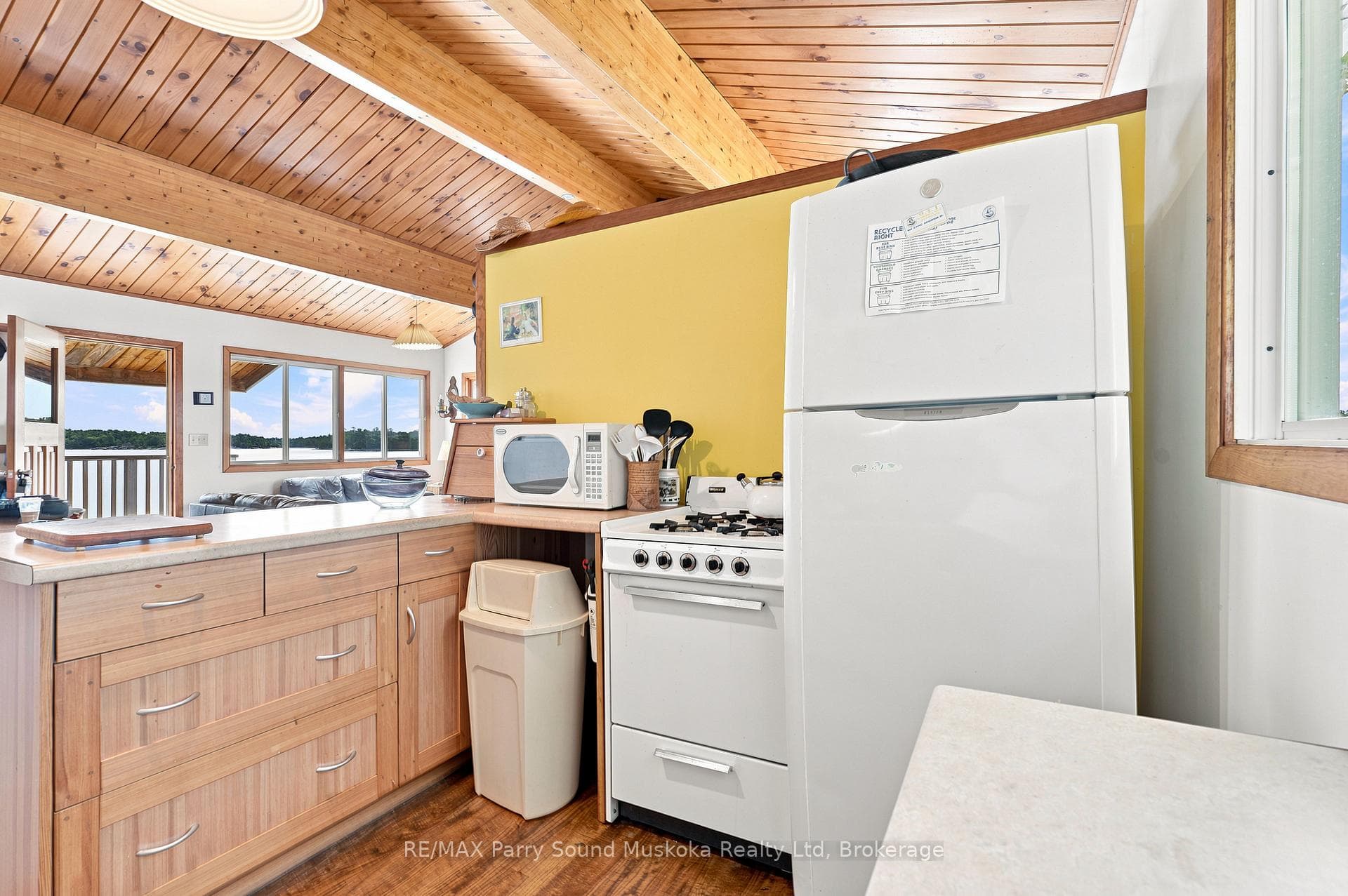 1540 Georgian Bay Water N/A photo 11