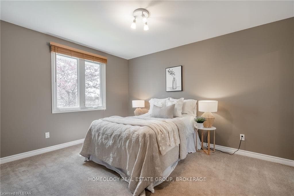21776 RICHMOND Street photo 12