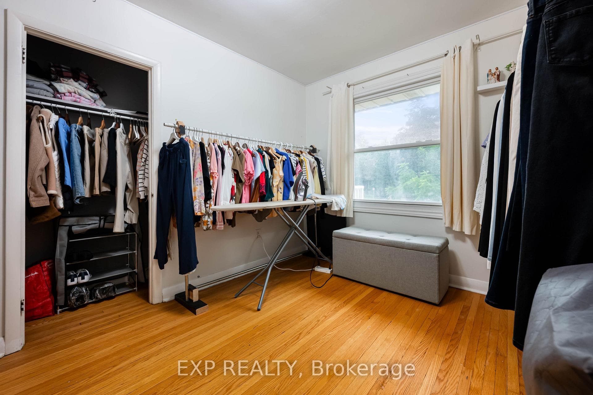 5 Fourth Avenue photo 22