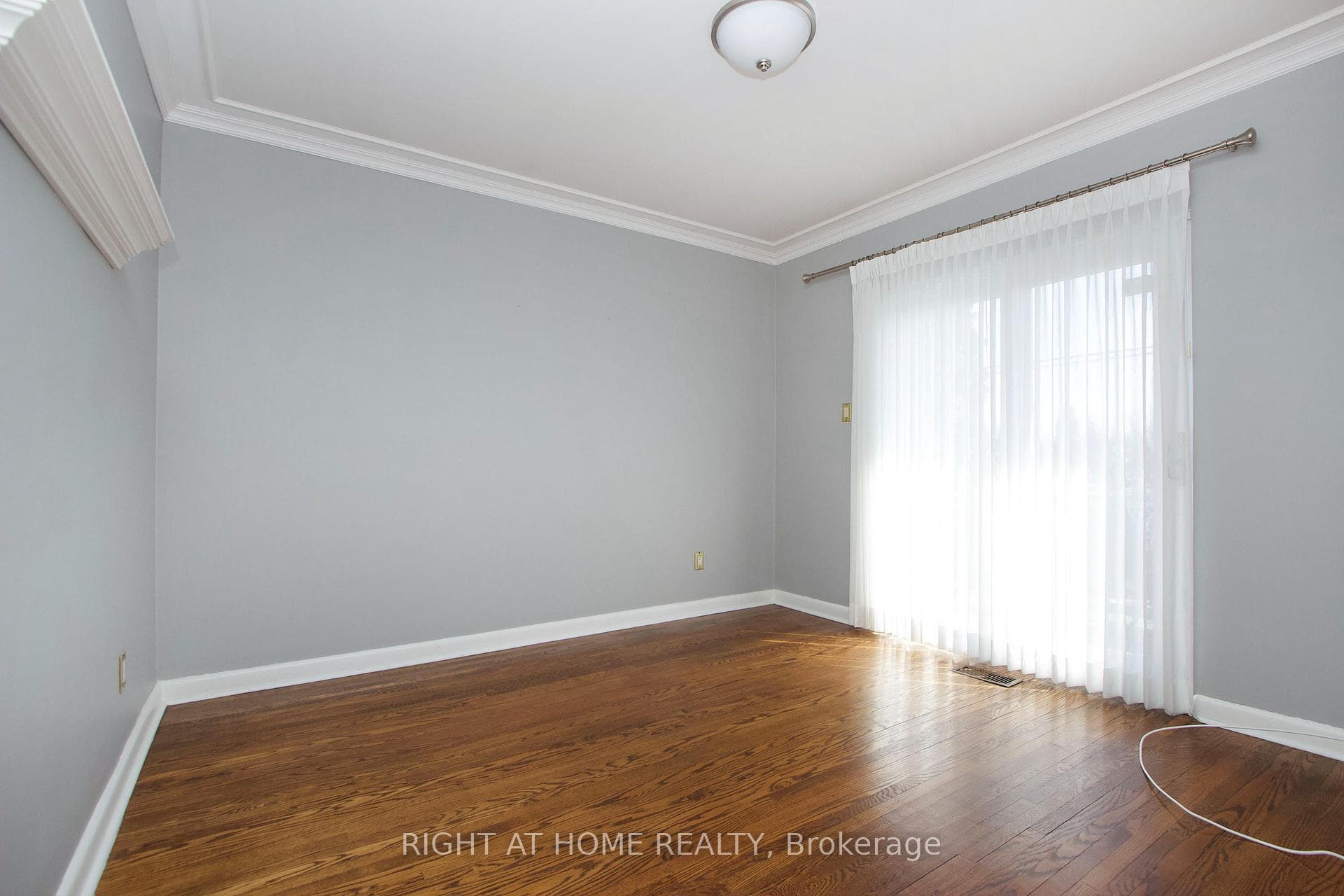 485 Fairleigh Avenue photo 14