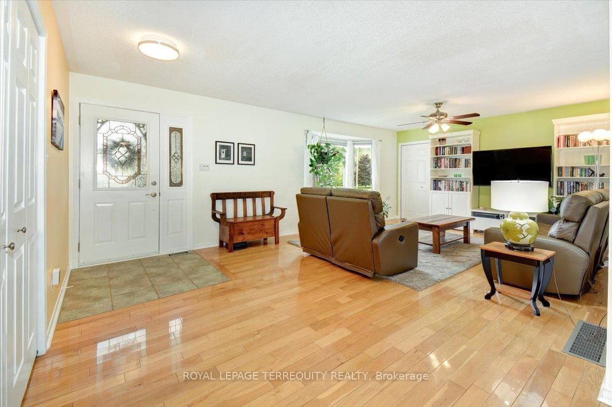 32 Percy Street photo 5
