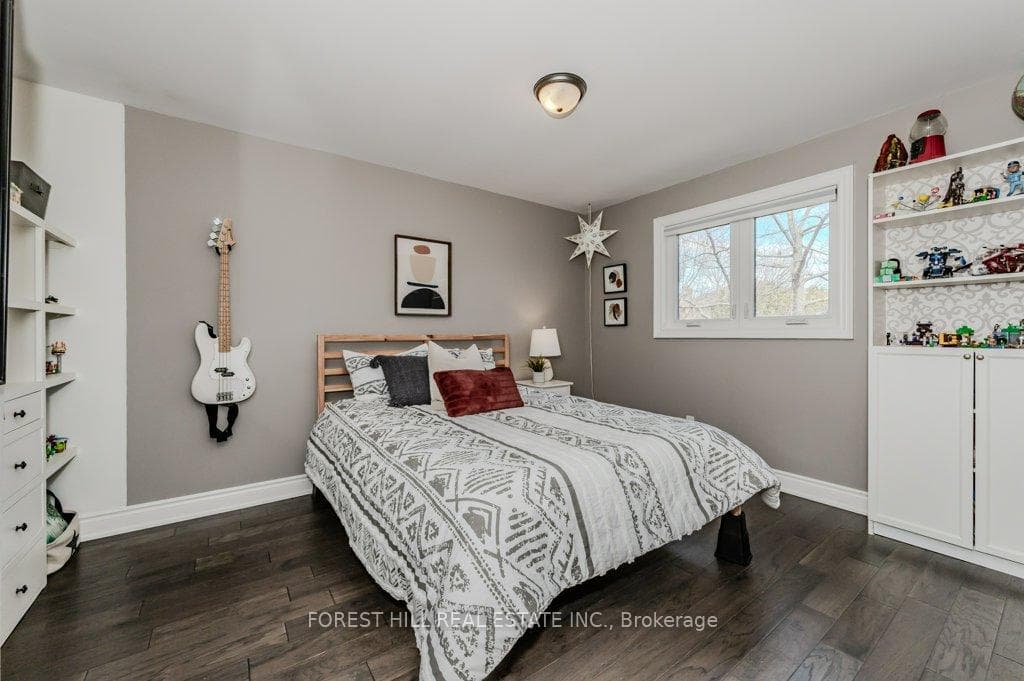 29 Fernbrook Crescent photo 25