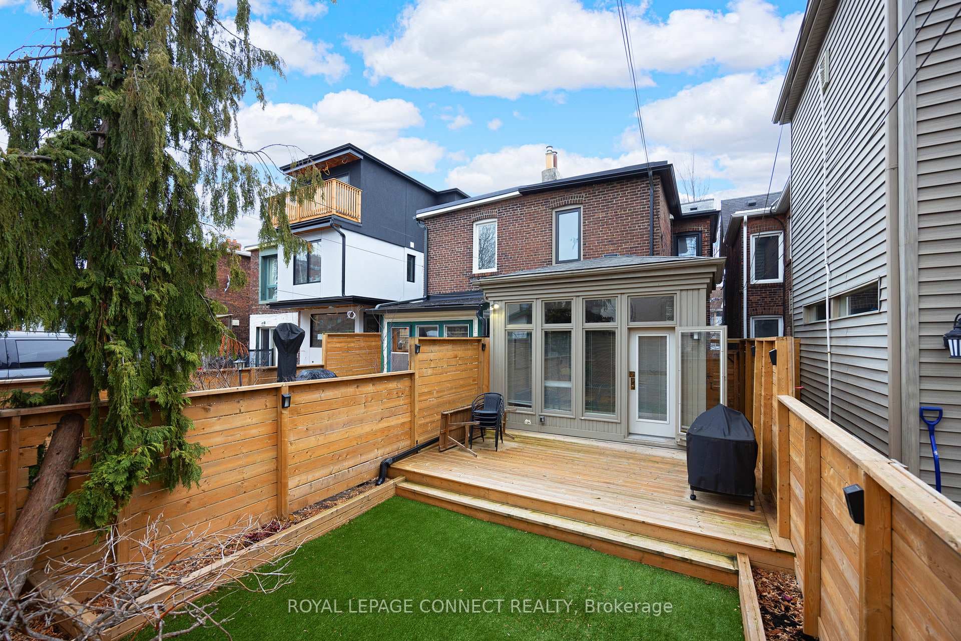38 Hazelwood Avenue photo 26