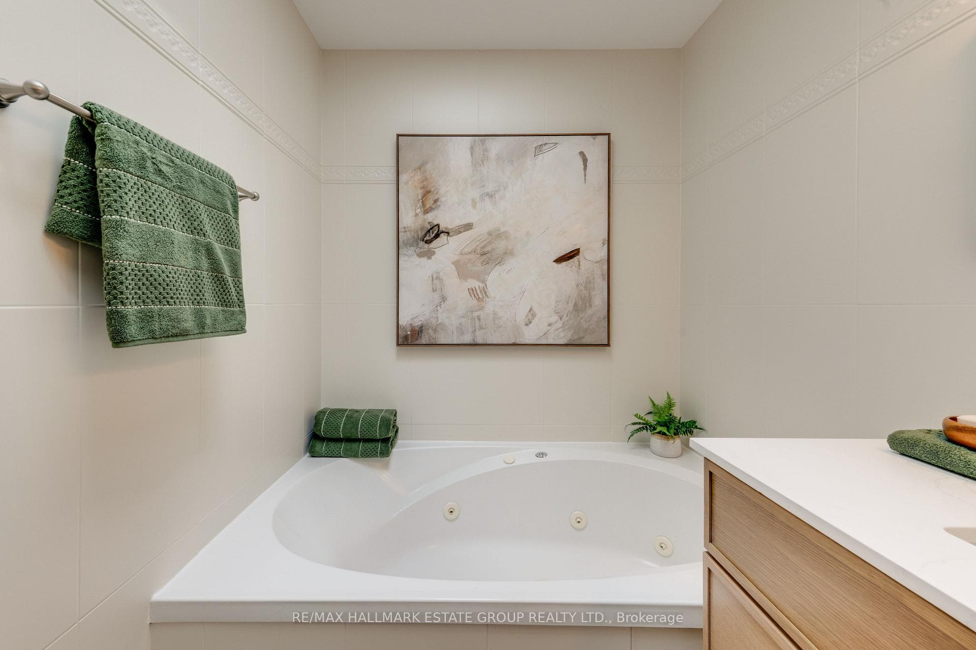 51 Stanhope Avenue photo 27