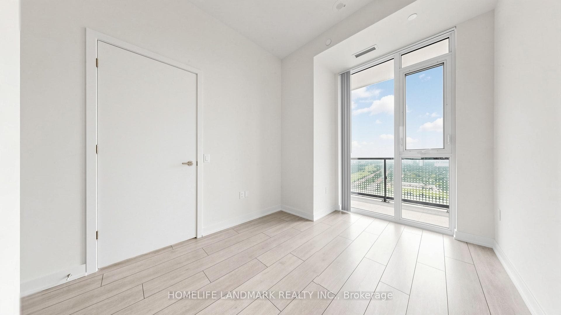 5858 Yonge Street Unit LPH25 photo 11